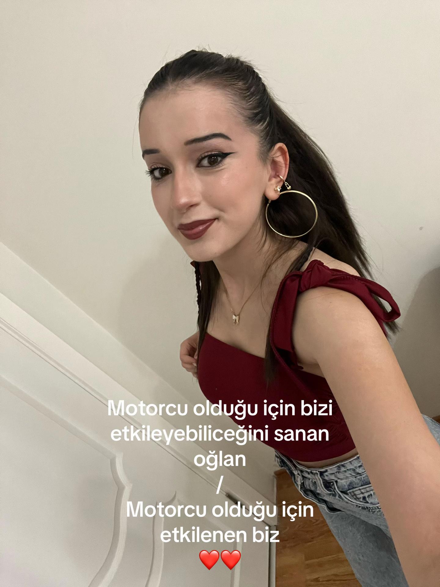 @𝕰𝖑𝖆
