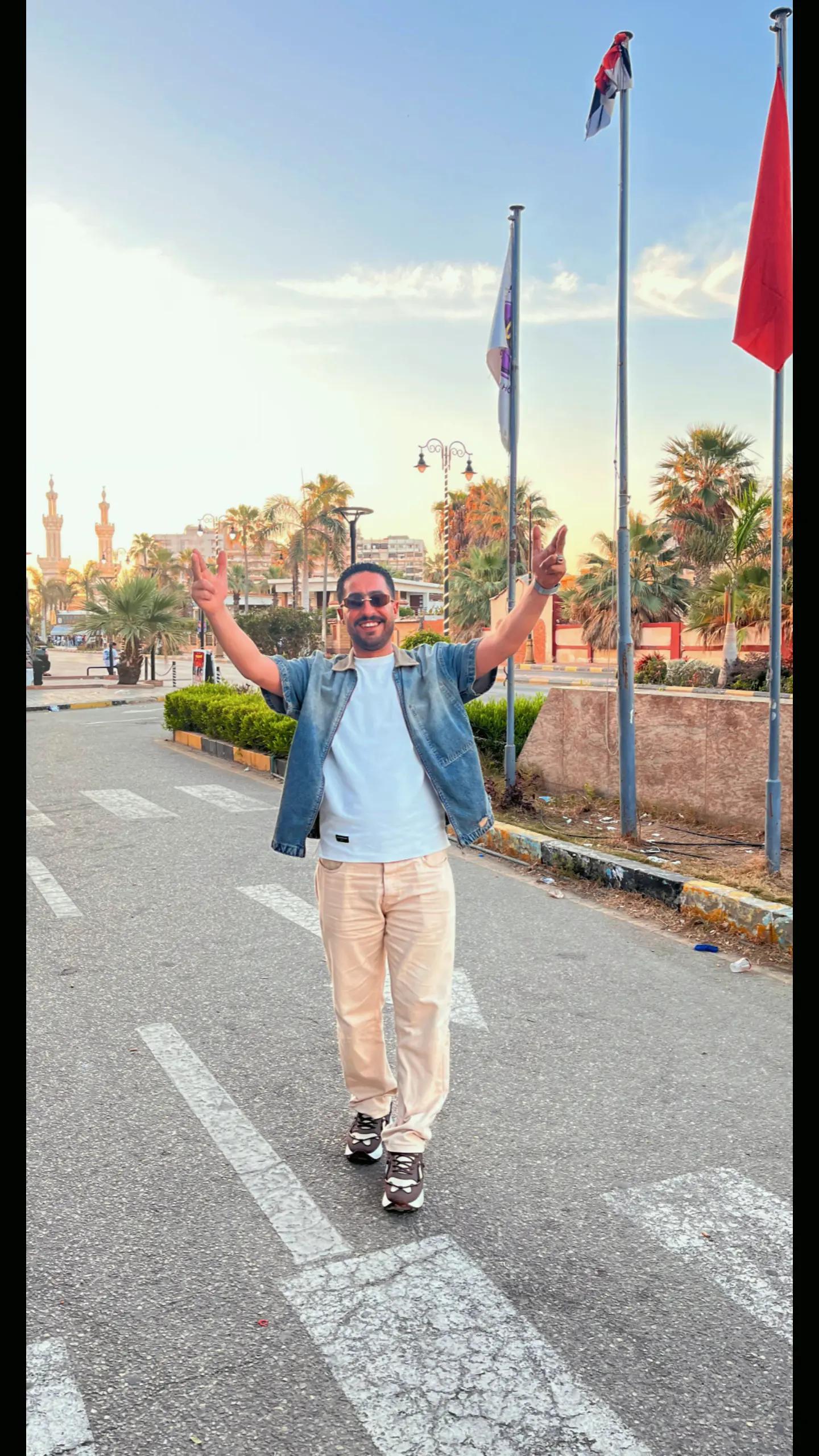 @Mohamed Adel Mahrous
