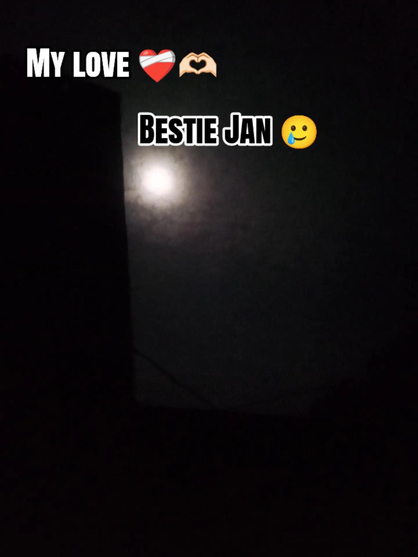 @Bestie💔Love's ✨👑