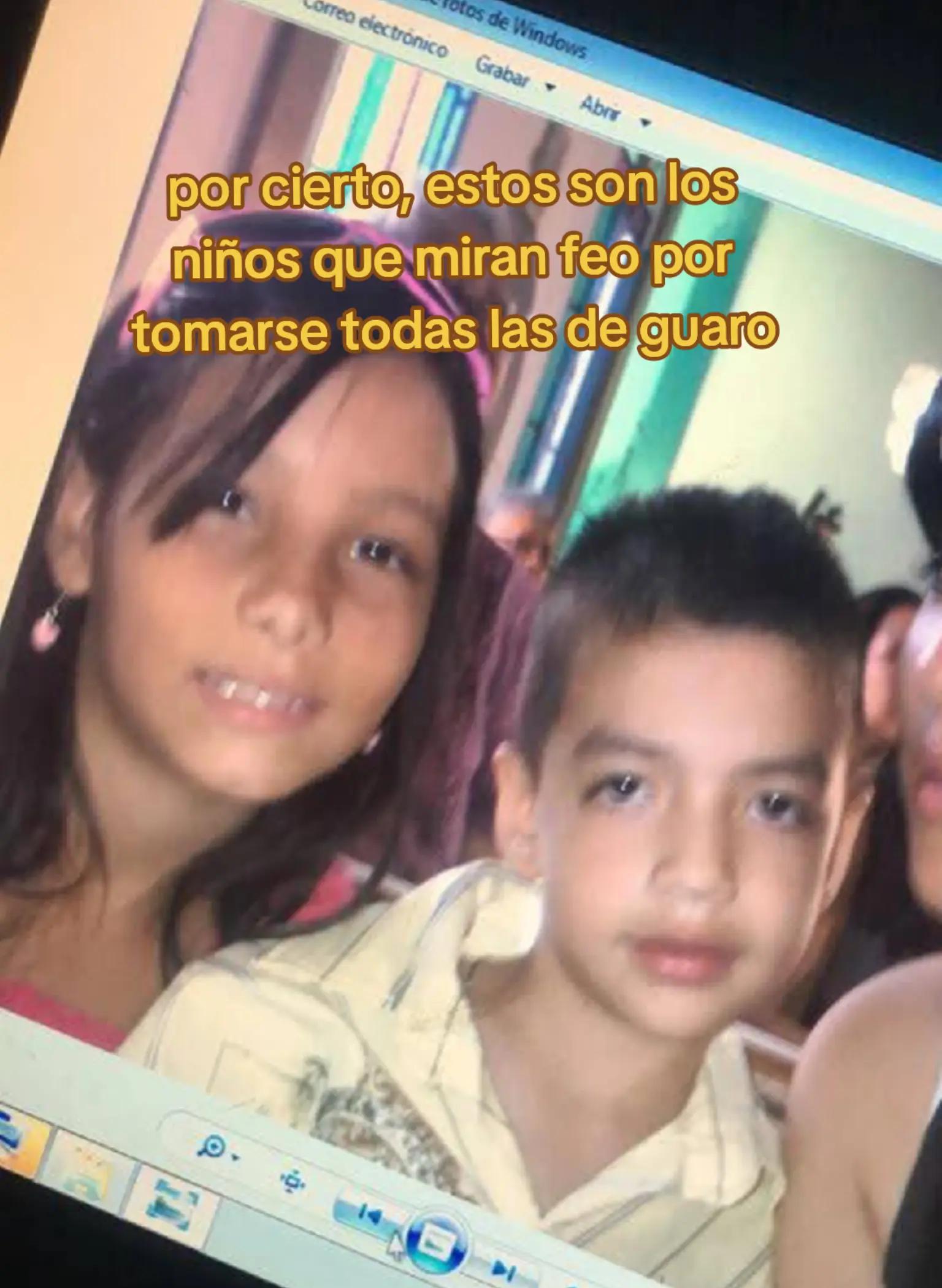@Yennifer López