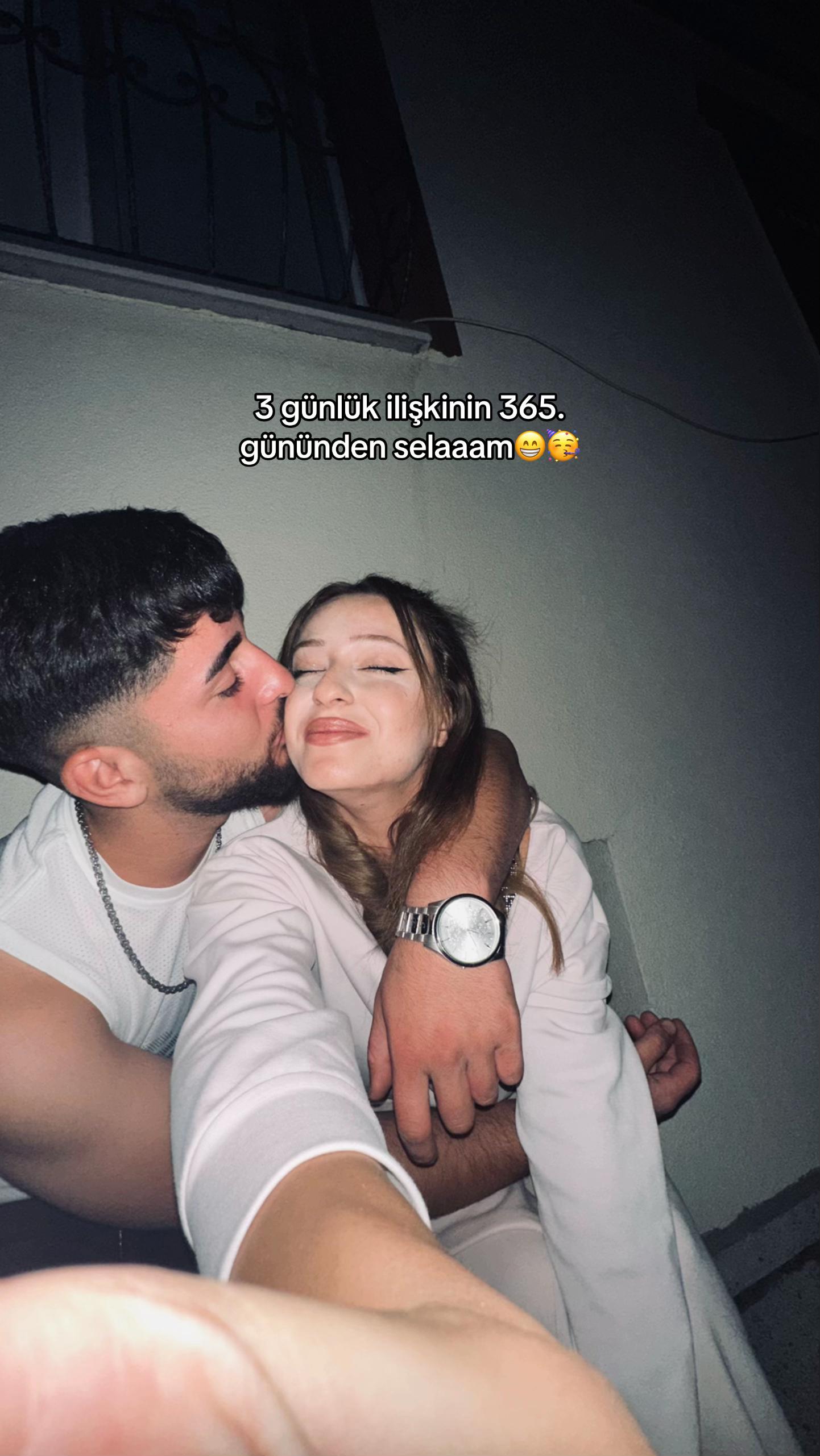@S.B😜