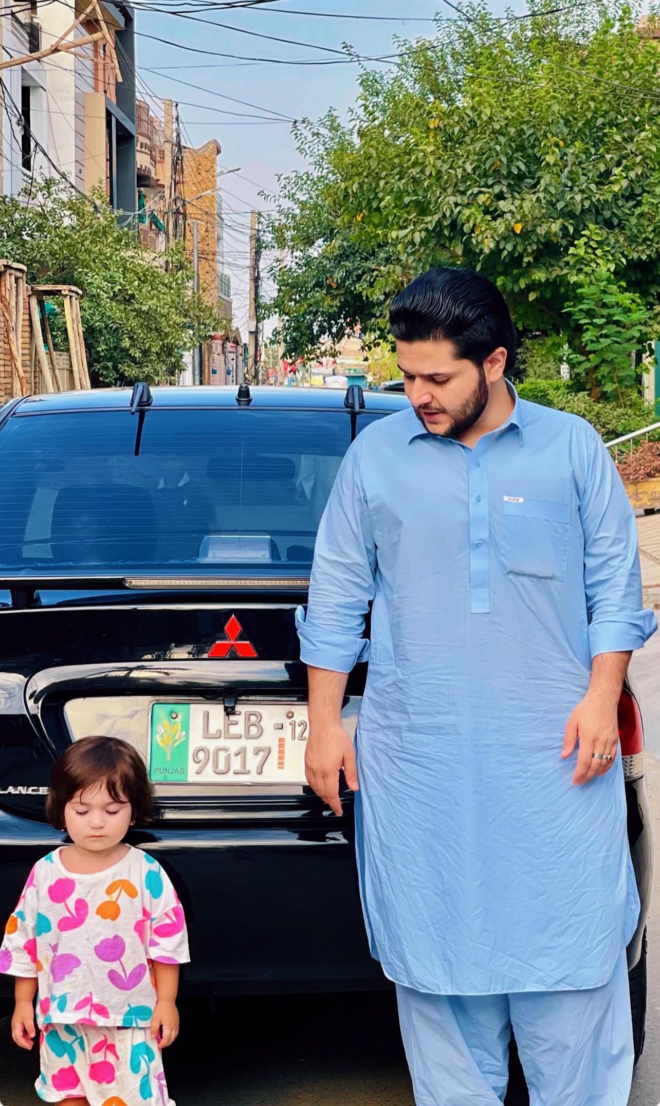@اعزاز علی خان