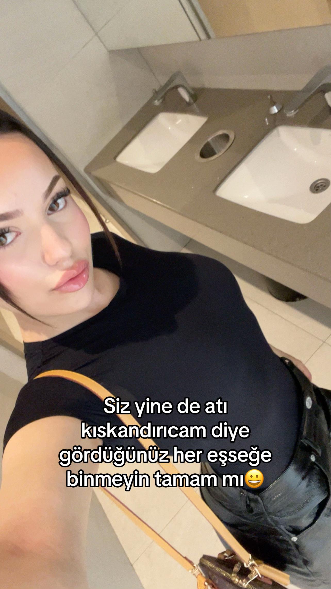 @Sialliz
