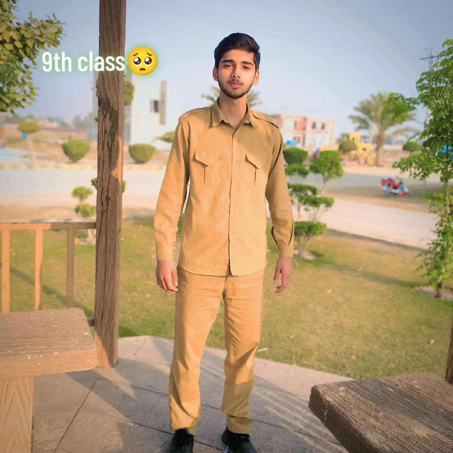 @🥂سیٹھ حسنین ⚖️
