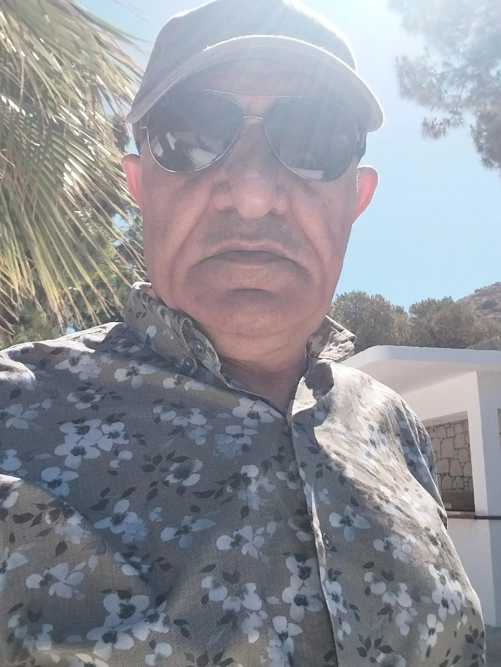 @Fikret Özgün