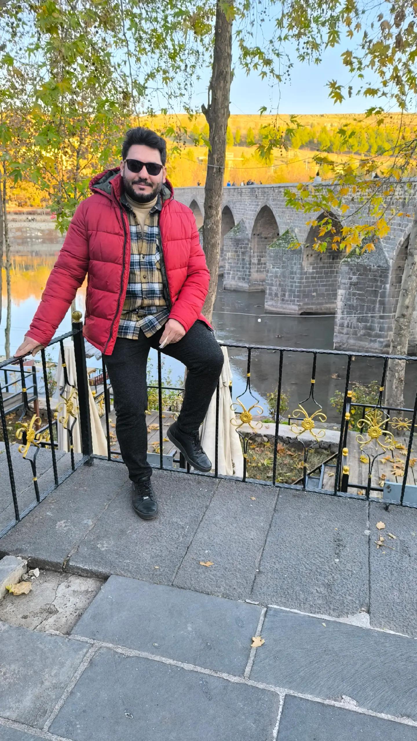 @Ahmet Tekyıldız