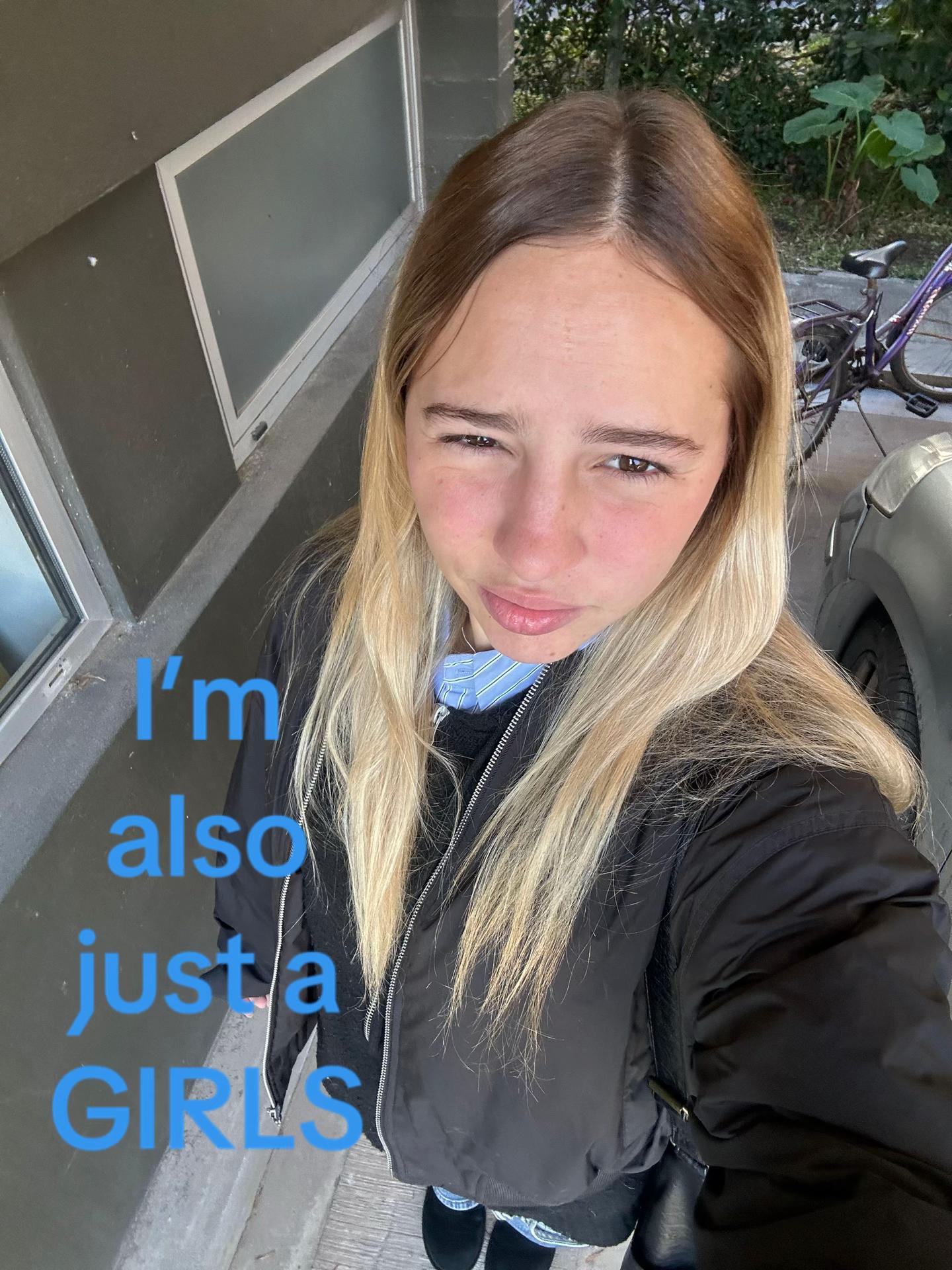 @manumey_