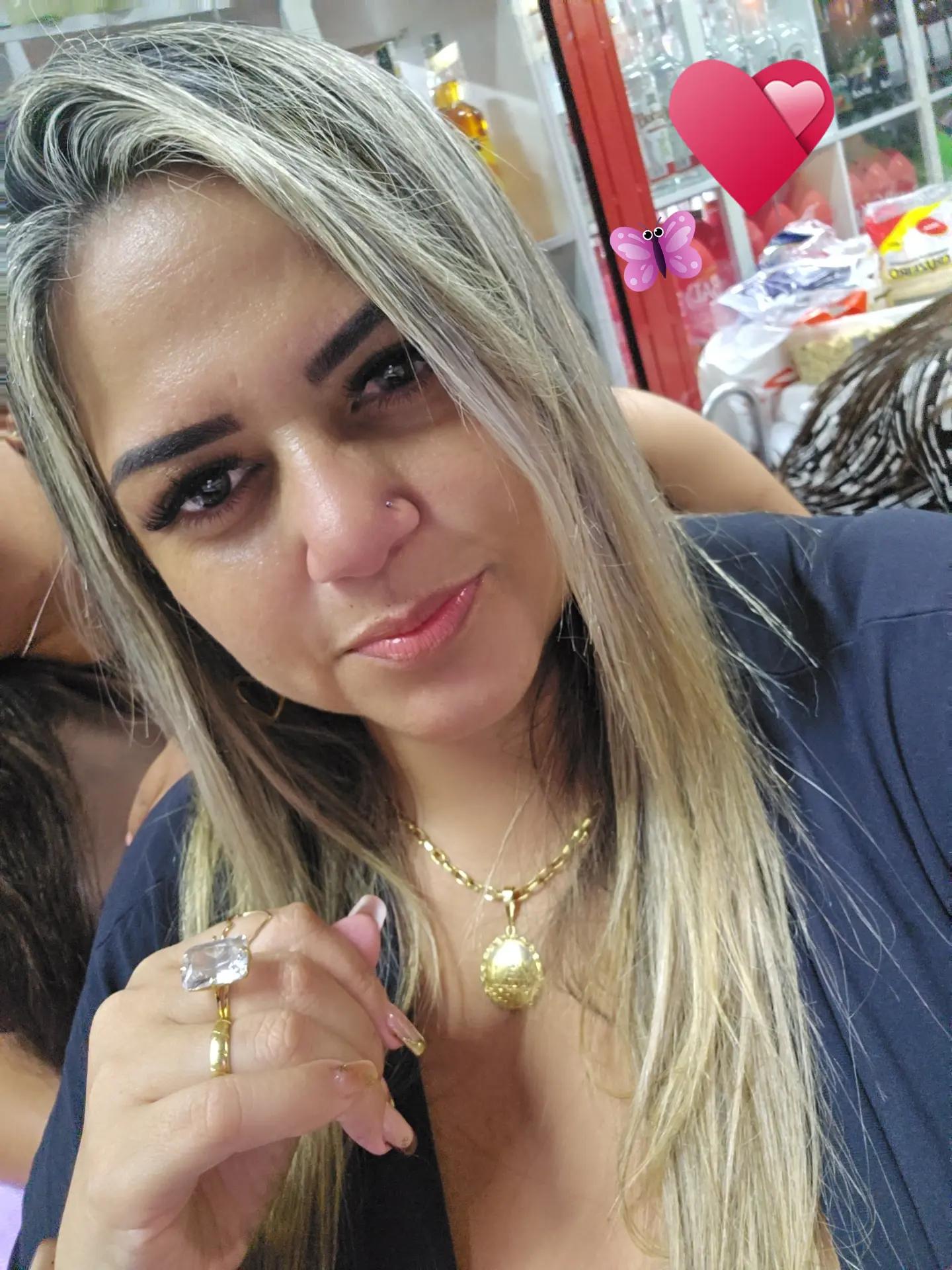 @Monique Rabelo.