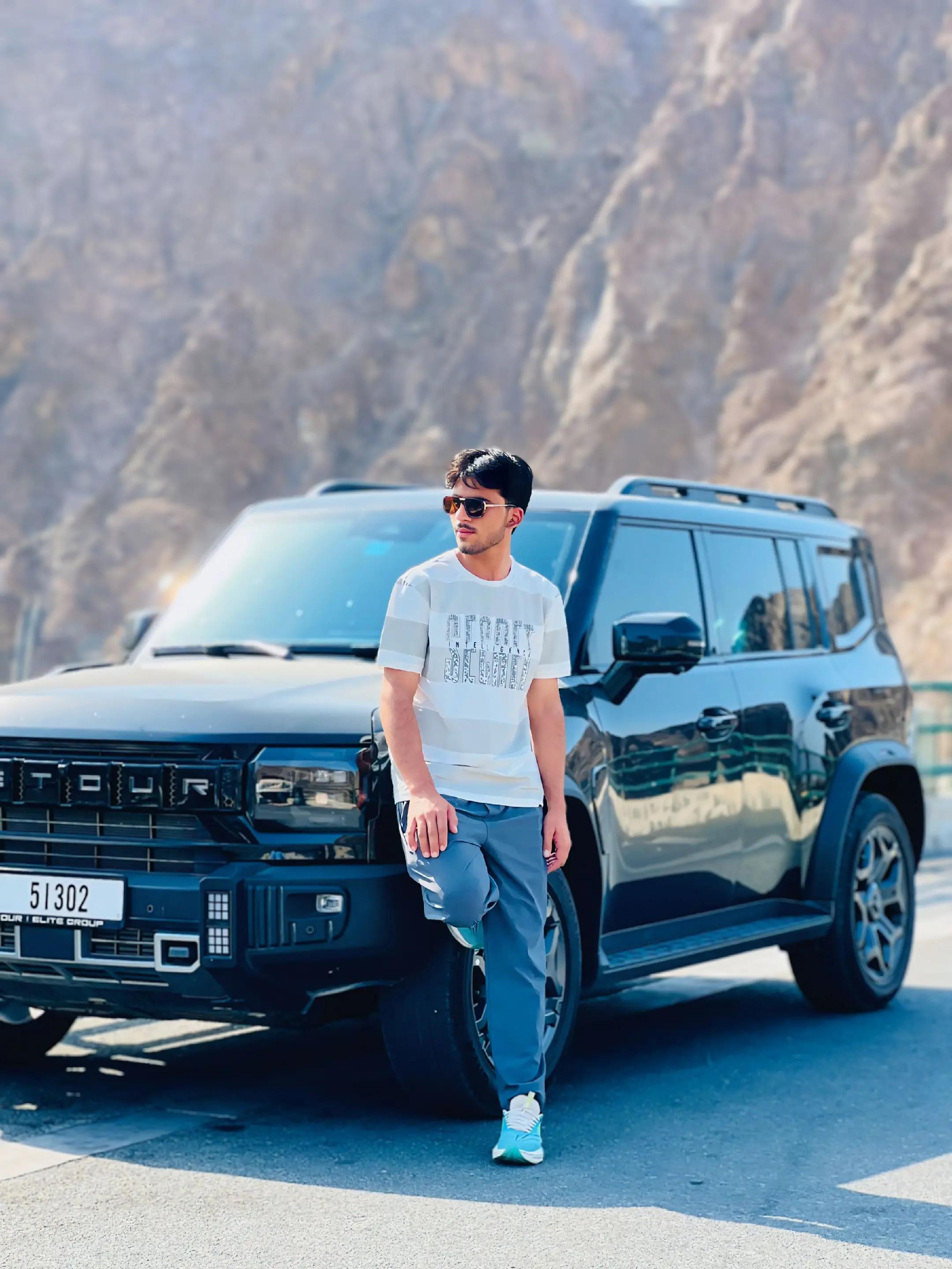 @꧁ ABBAS AHMAD 𝟕 🤍 ꧂