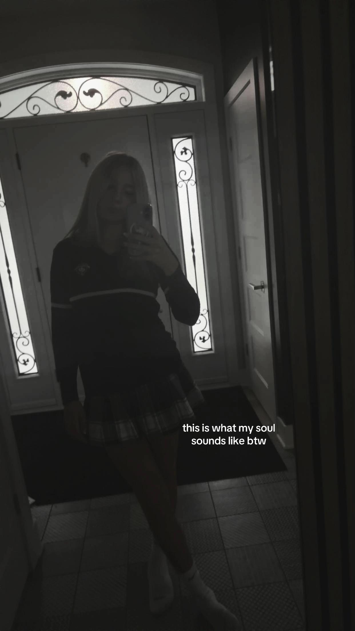 @🪽