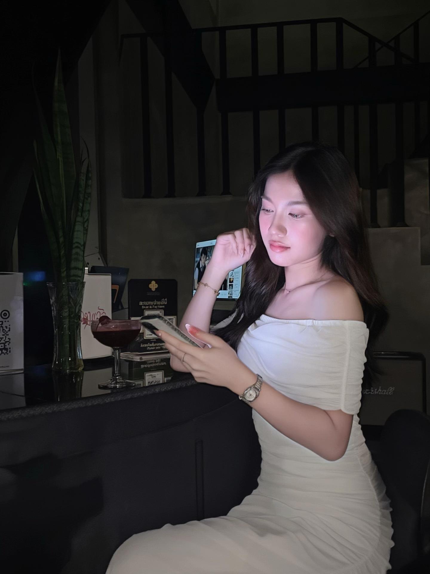 @LY
