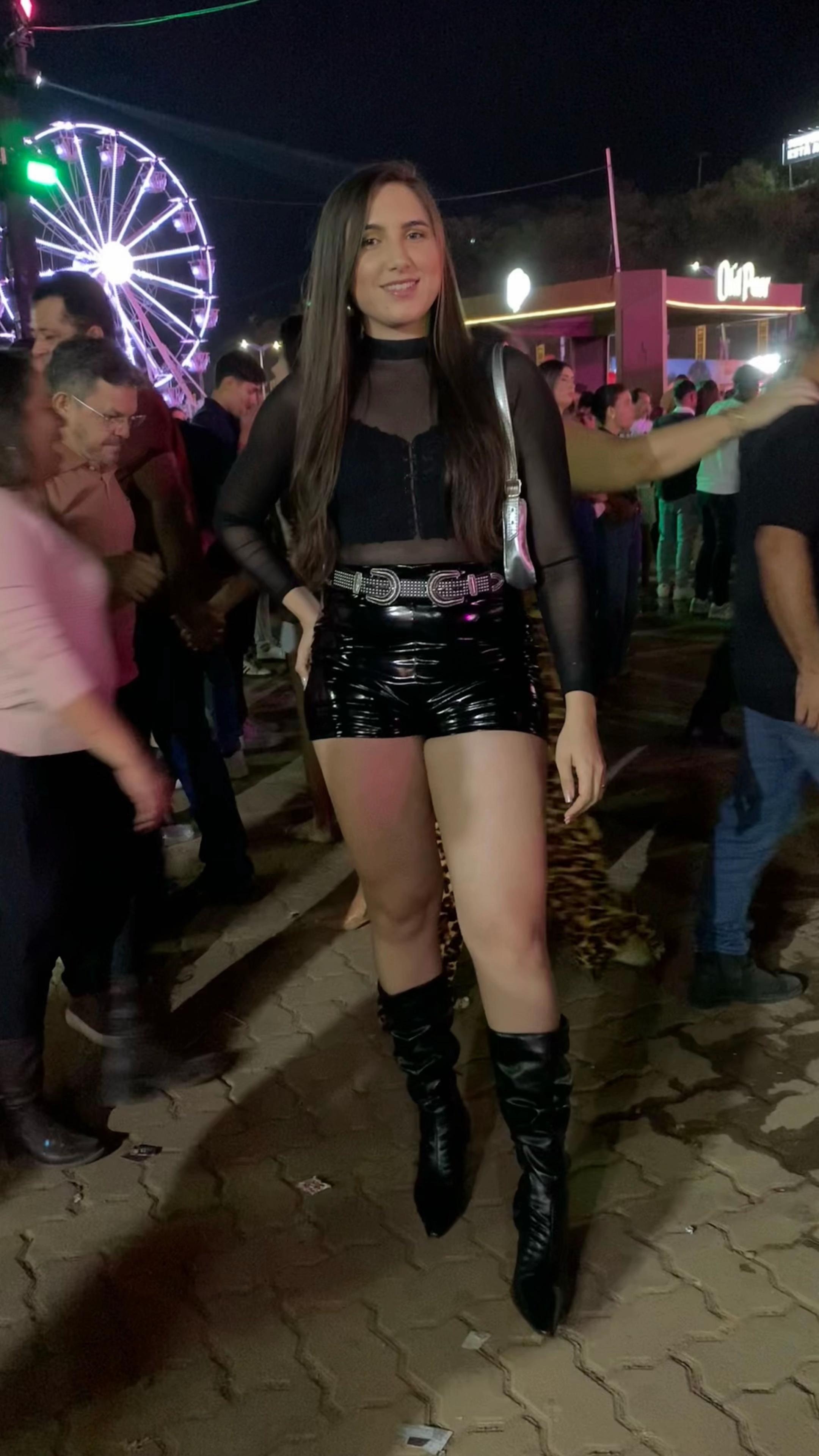 @iris_viana17