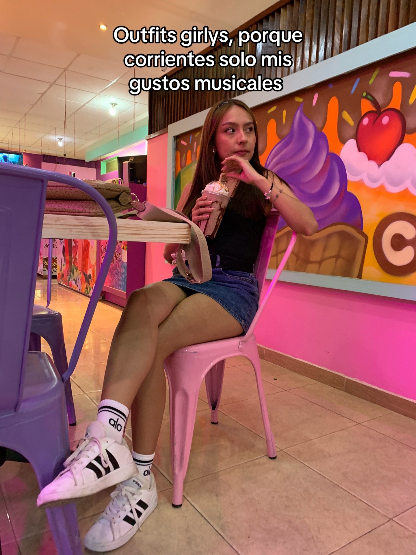 @Daniela Lissette