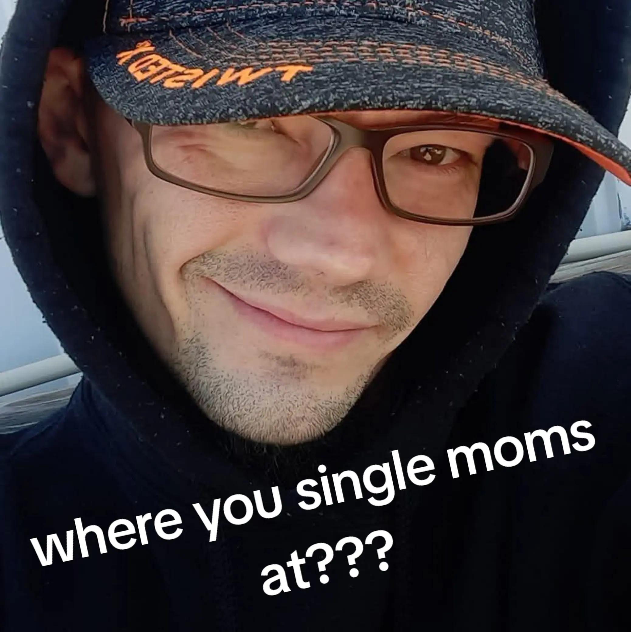 @heyyyitsjosh