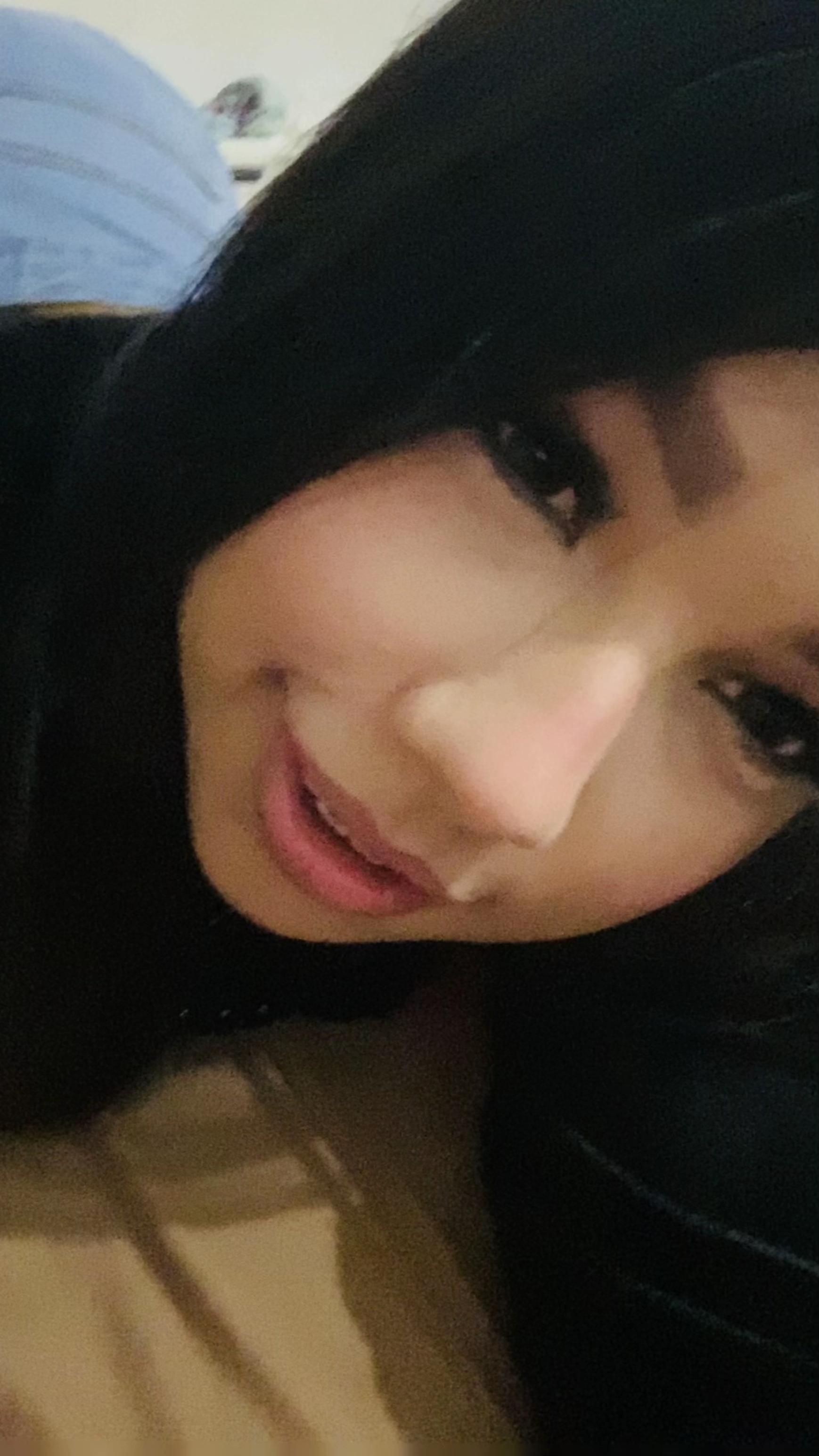 @𝑦𝑢𝑙𝑖💭🖤