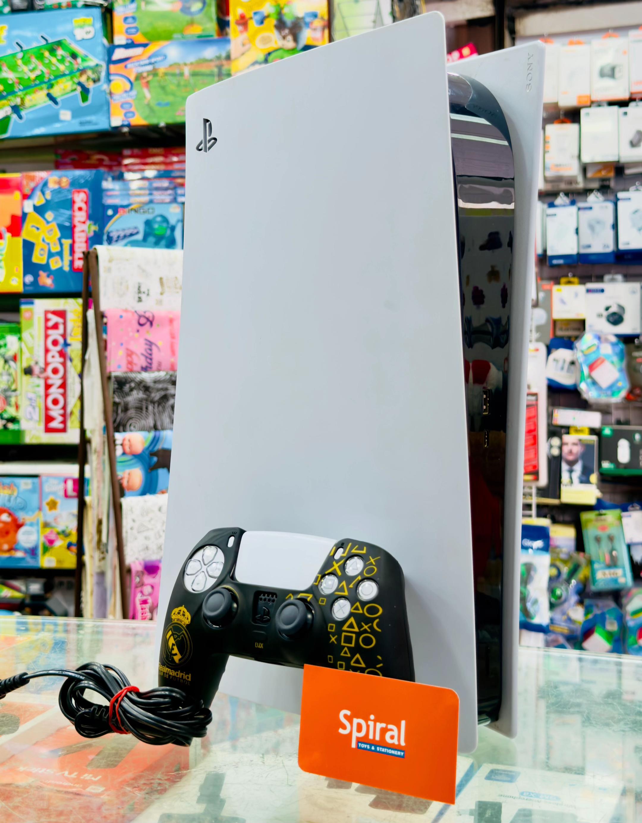 @Spiral Toys & Games