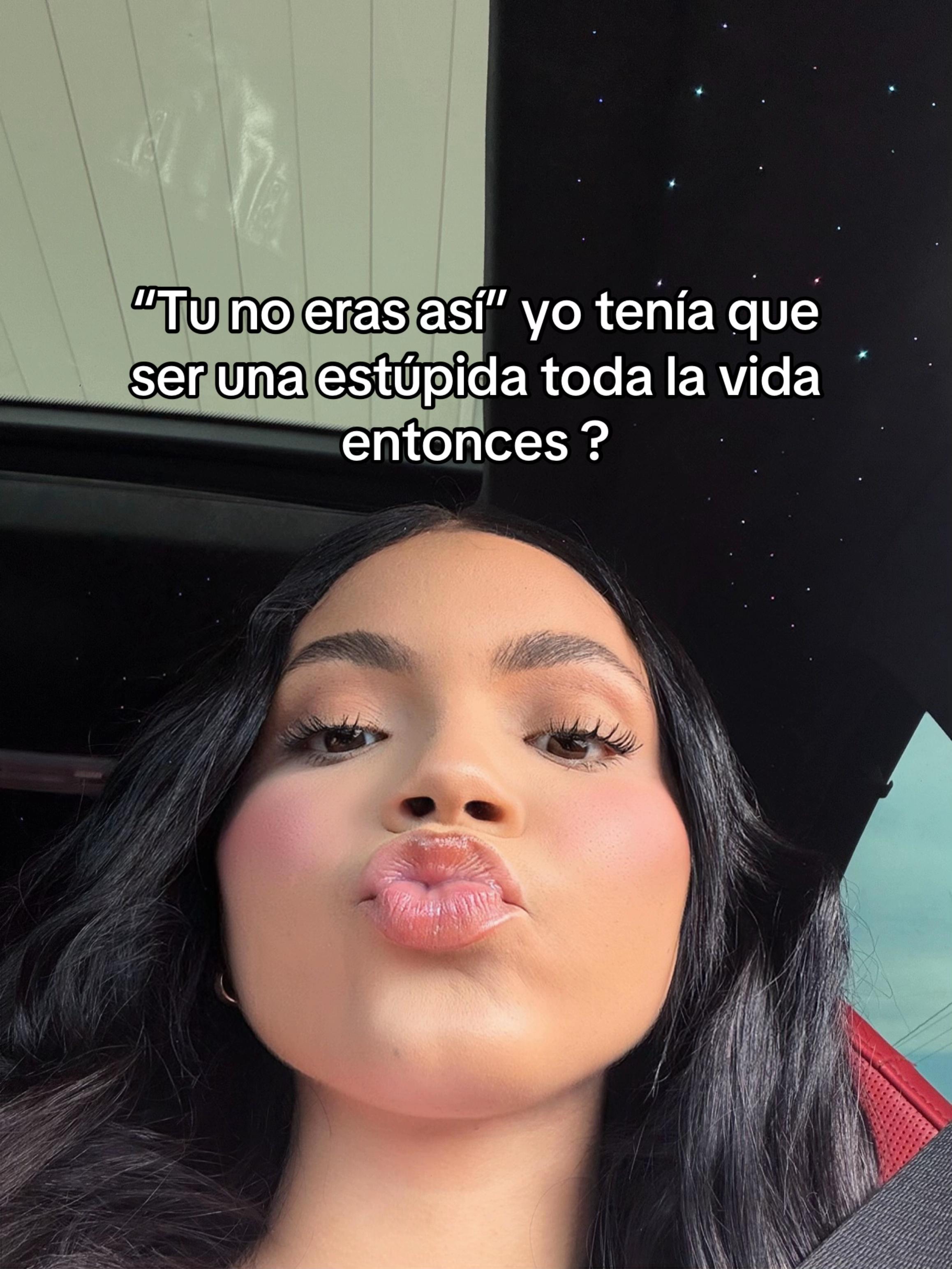 @Esmeraldita🍇🍎💰