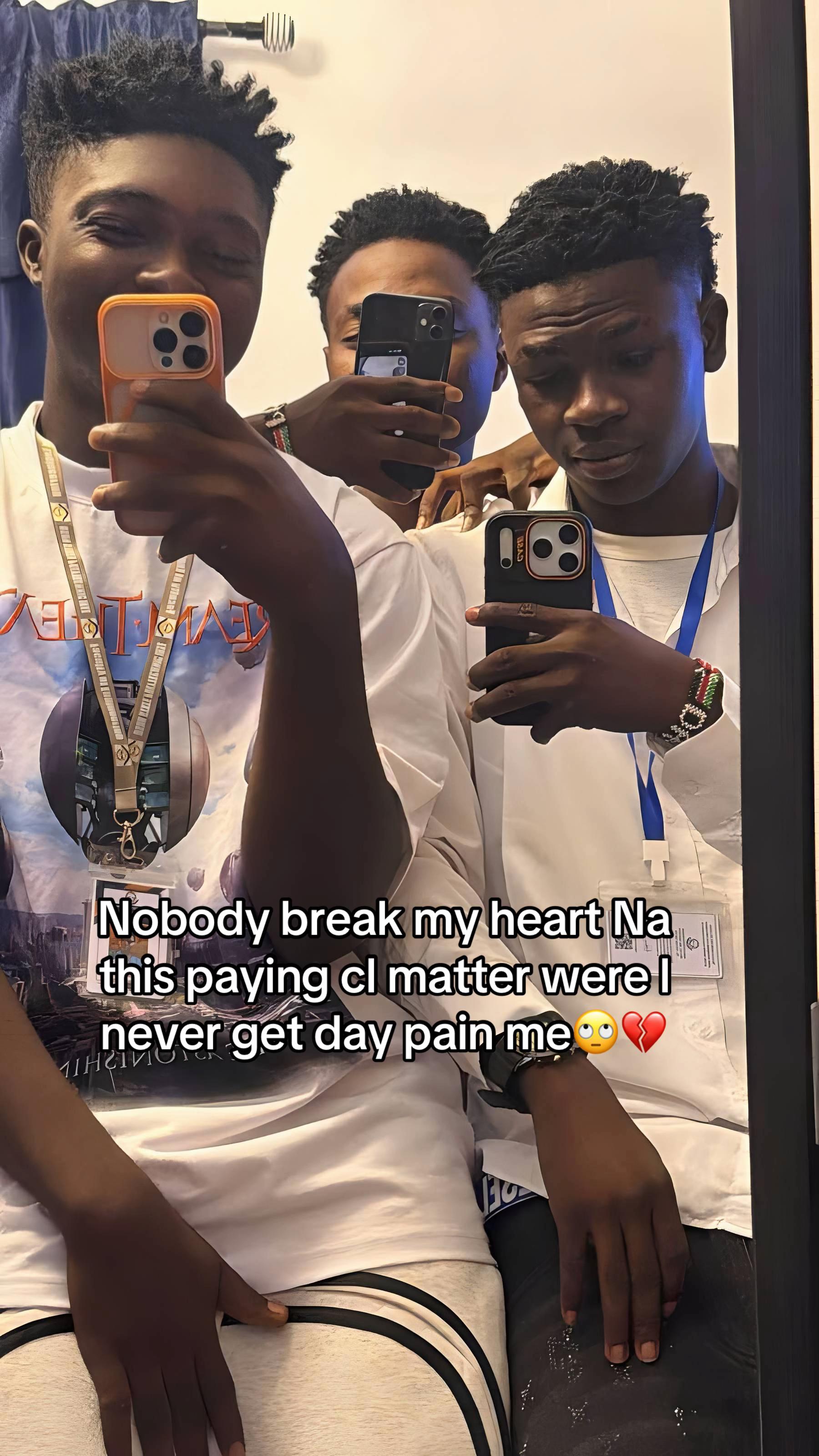 @DAVOO 🤭💚