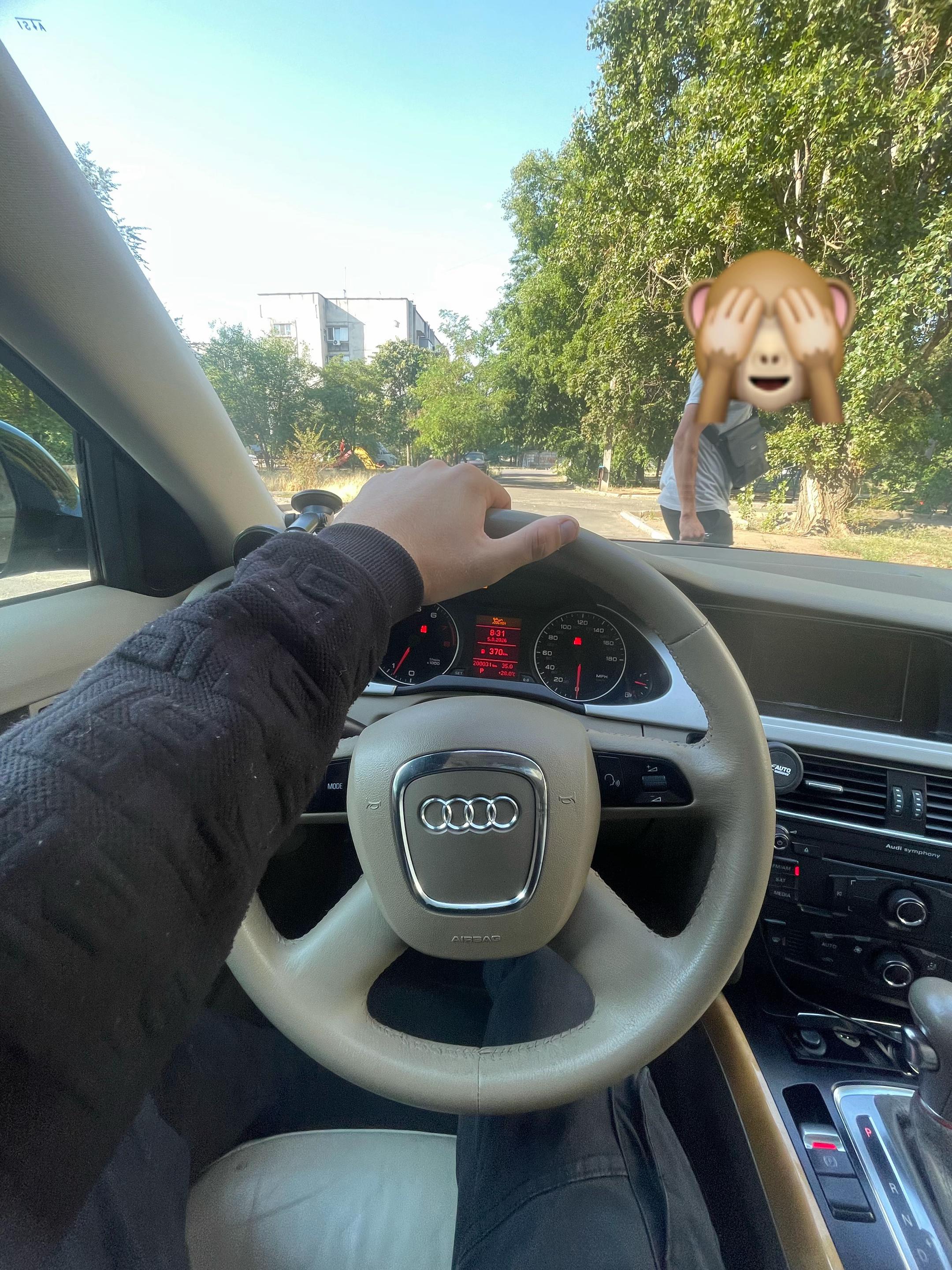 @SHUTNIK