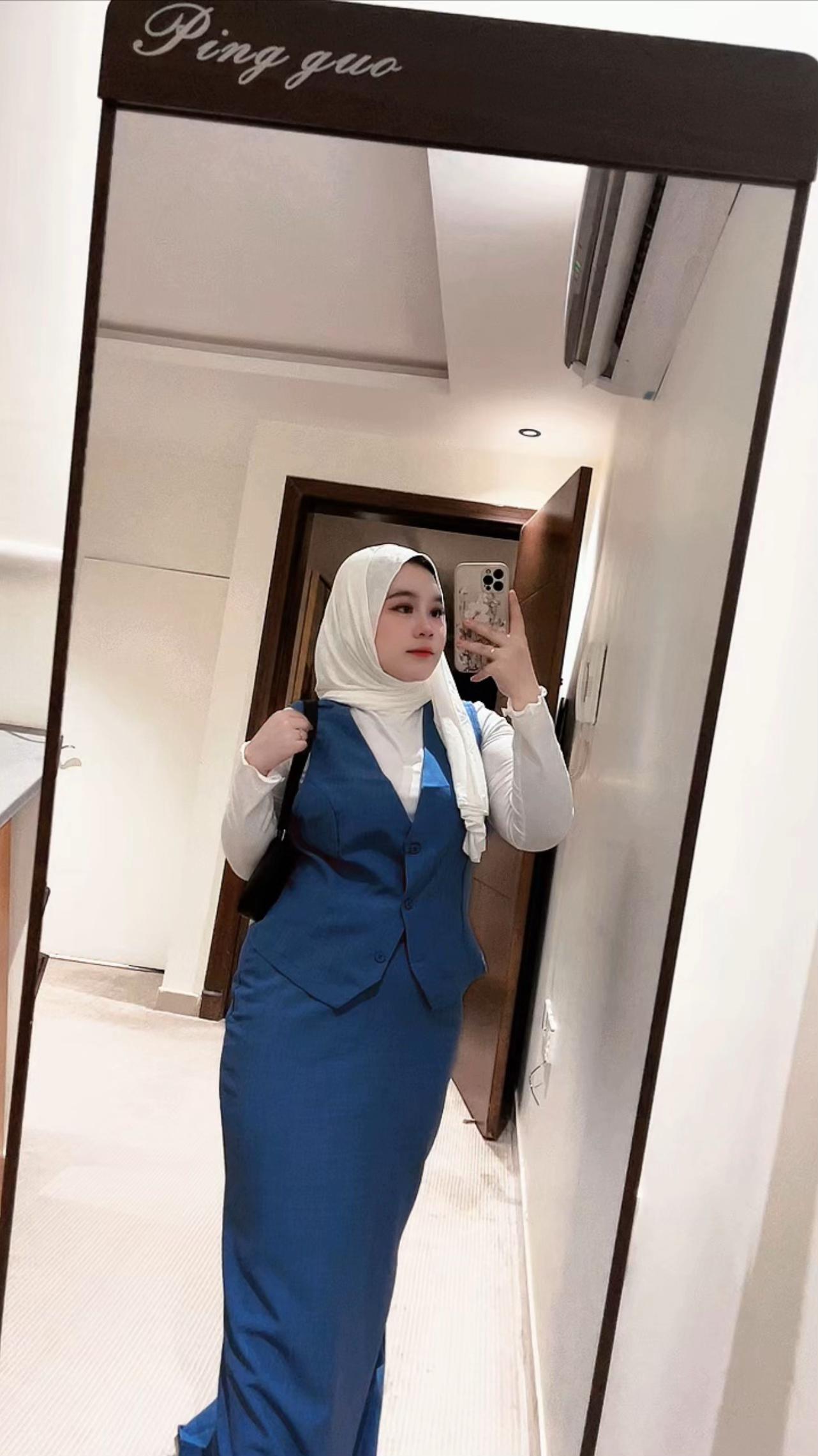 @Nok lel🧏🏻♀️