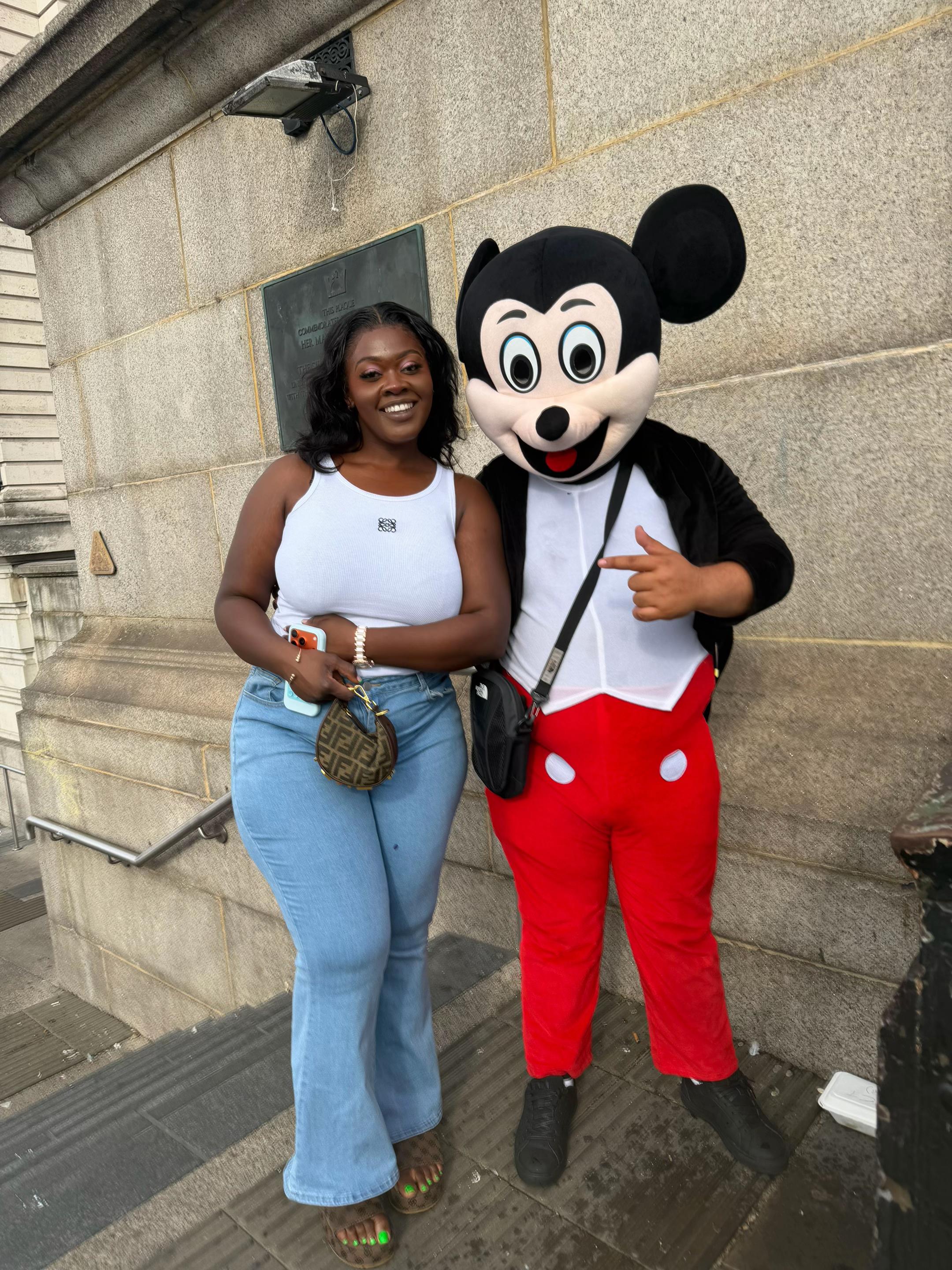 @Akosua🎀🌸