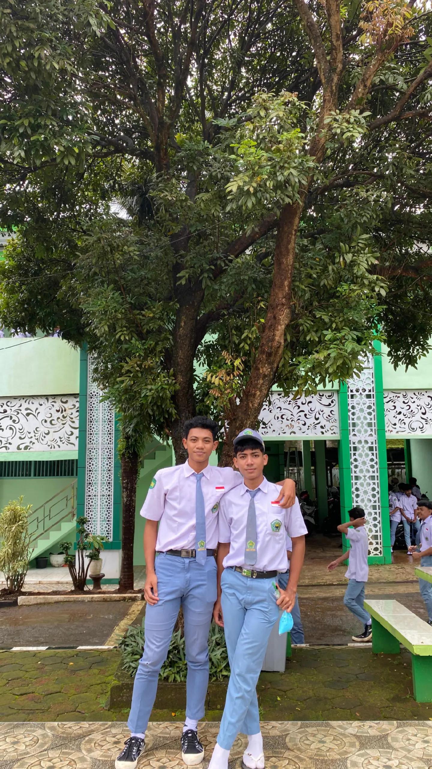 @Rendra Maulanaa