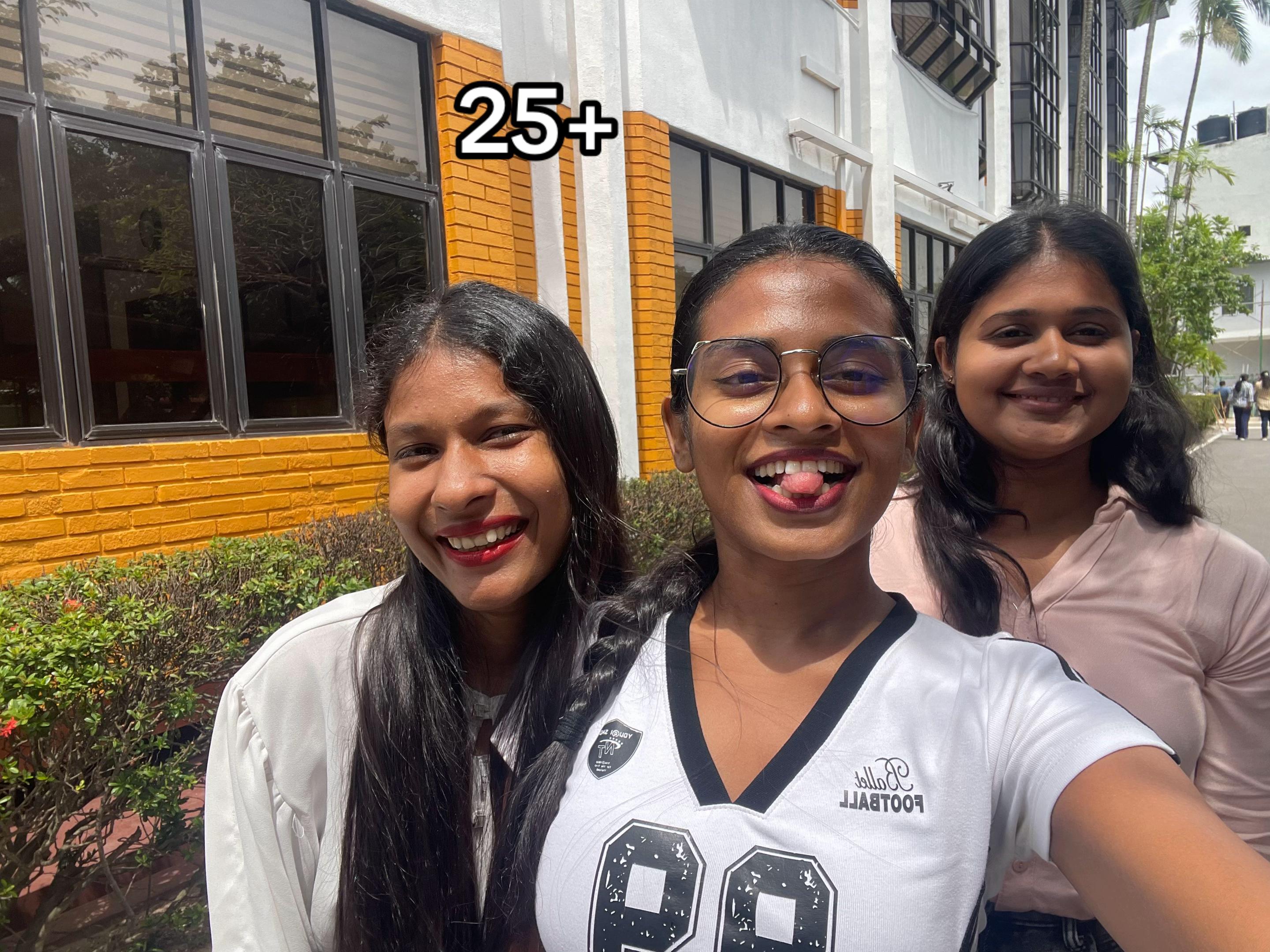 @Bhashi 🇱🇰