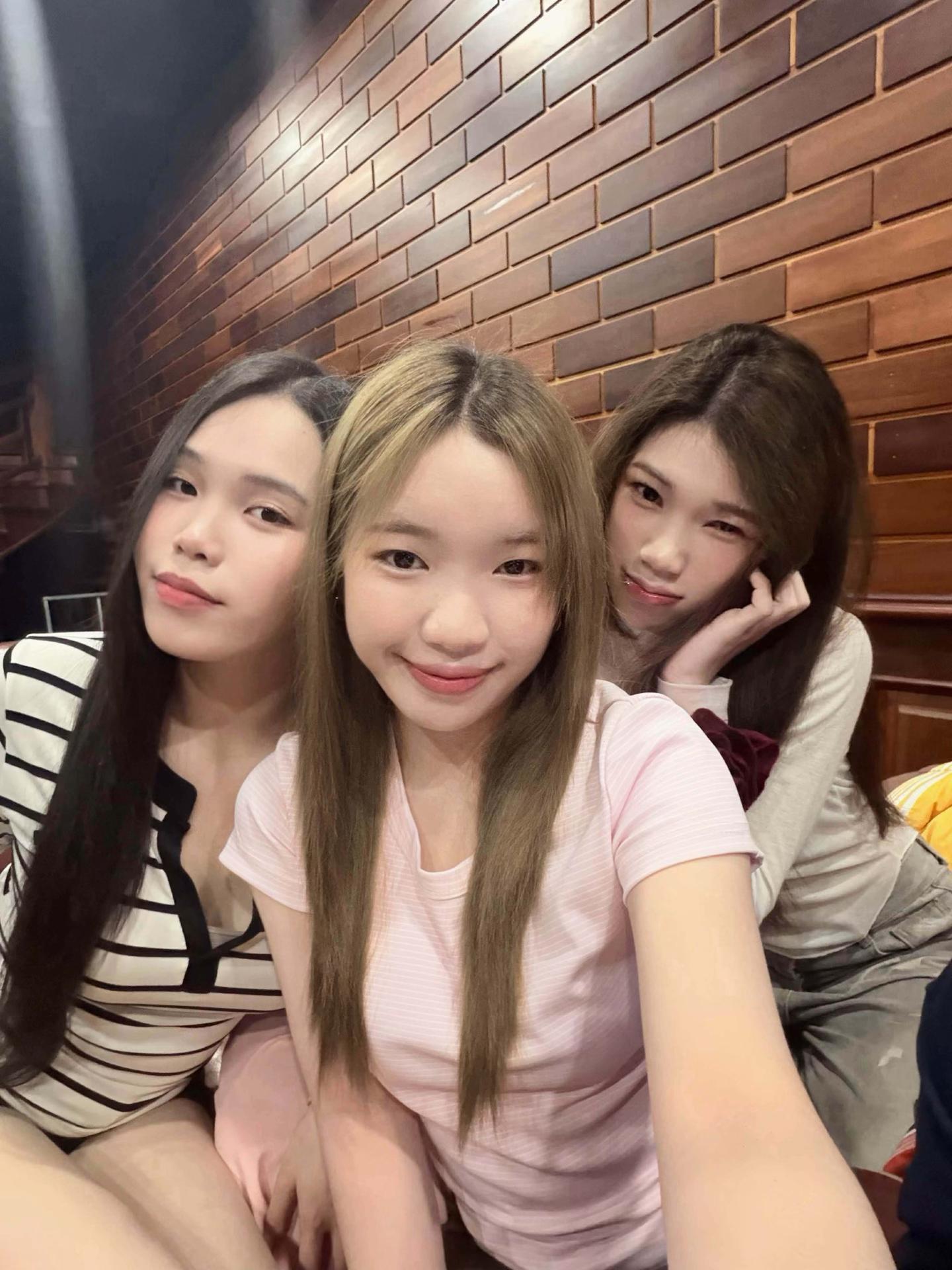 @𝐌𝐨𝐧𝐞𝐲