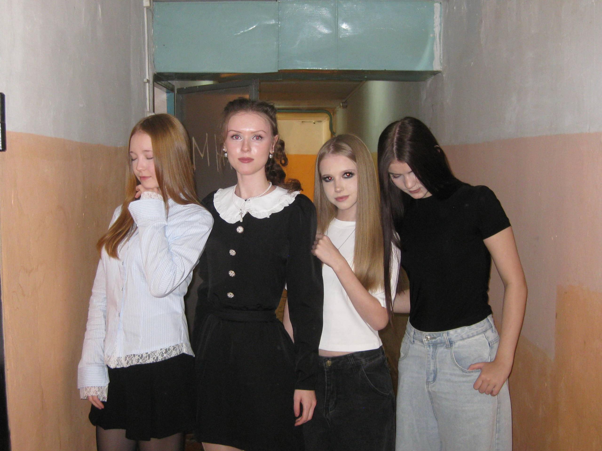 @ Мали осамаСонова