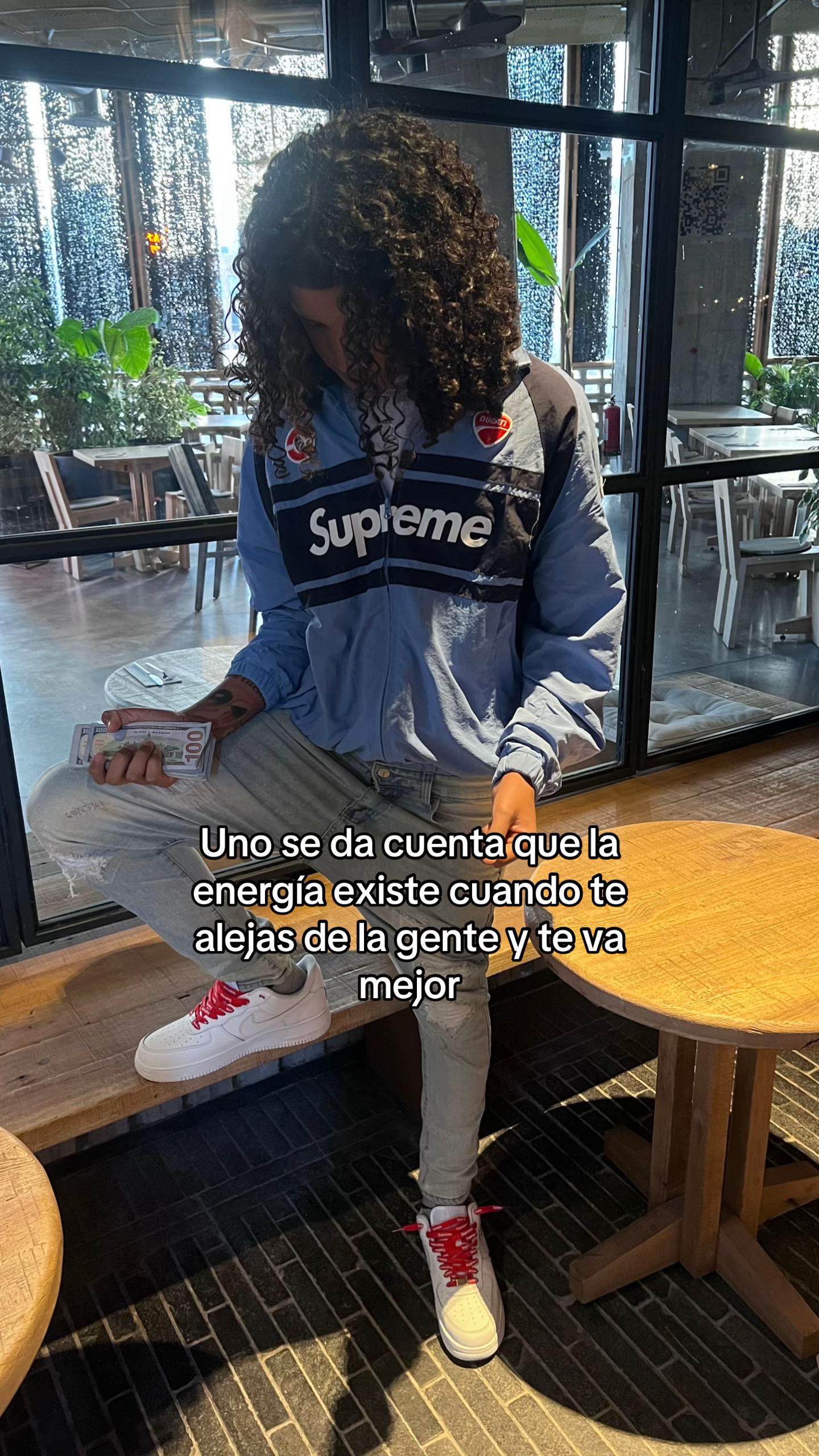 @ChUKYy❤️🖤