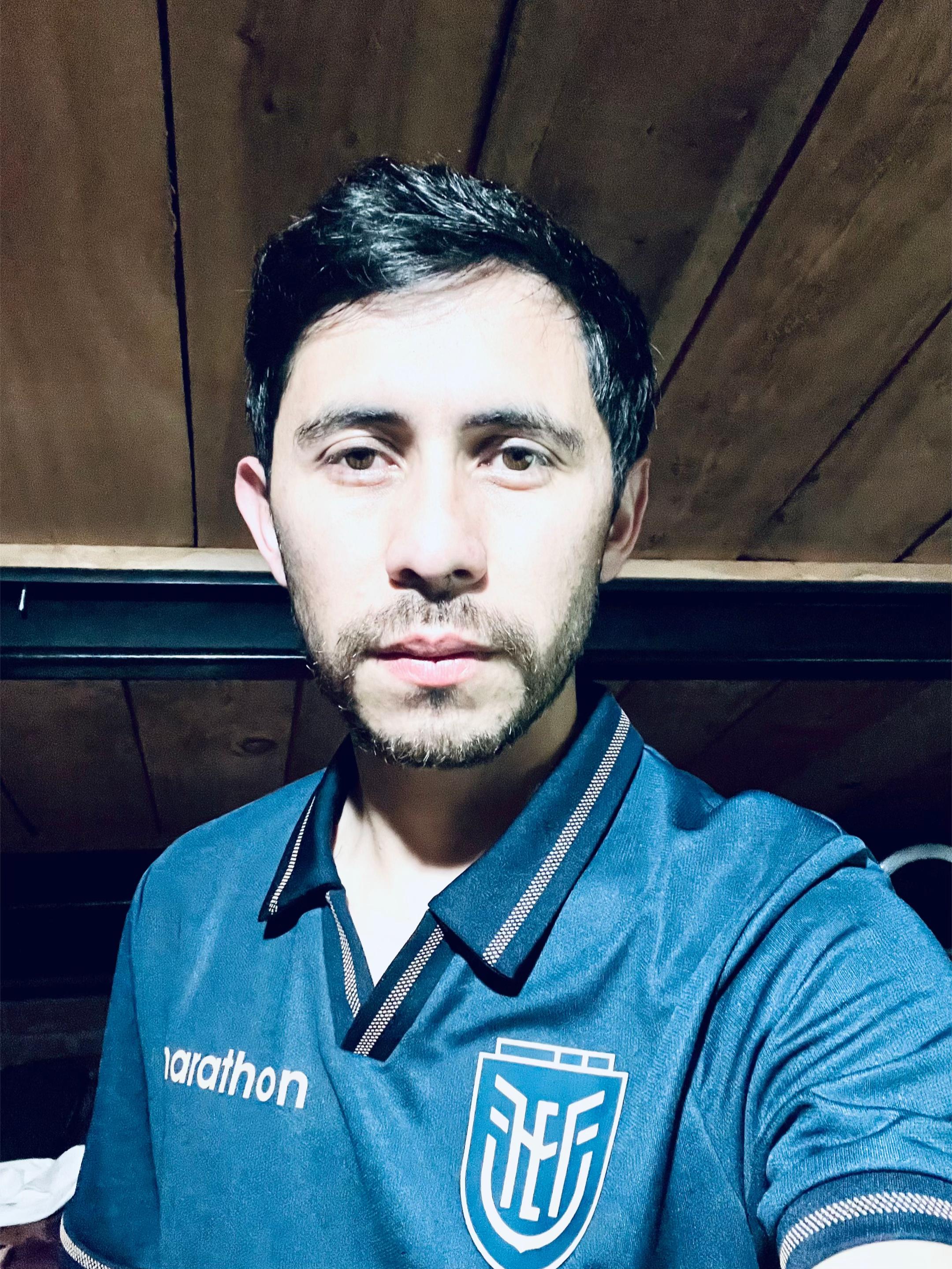 @Alexander Gaibor Dávila