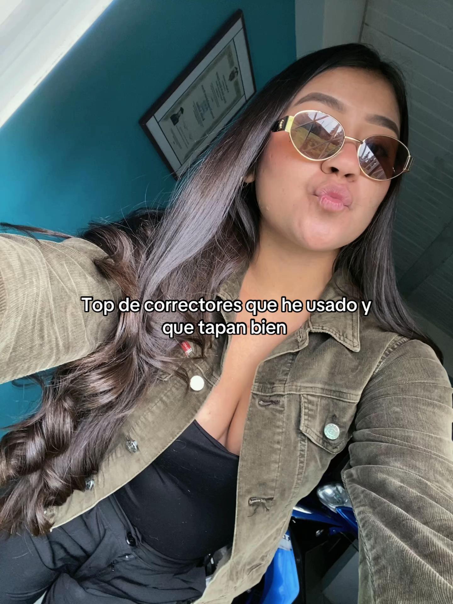 @𝓐𝓷𝓽𝓸𝓷𝓮𝓵𝓵𝓪♡