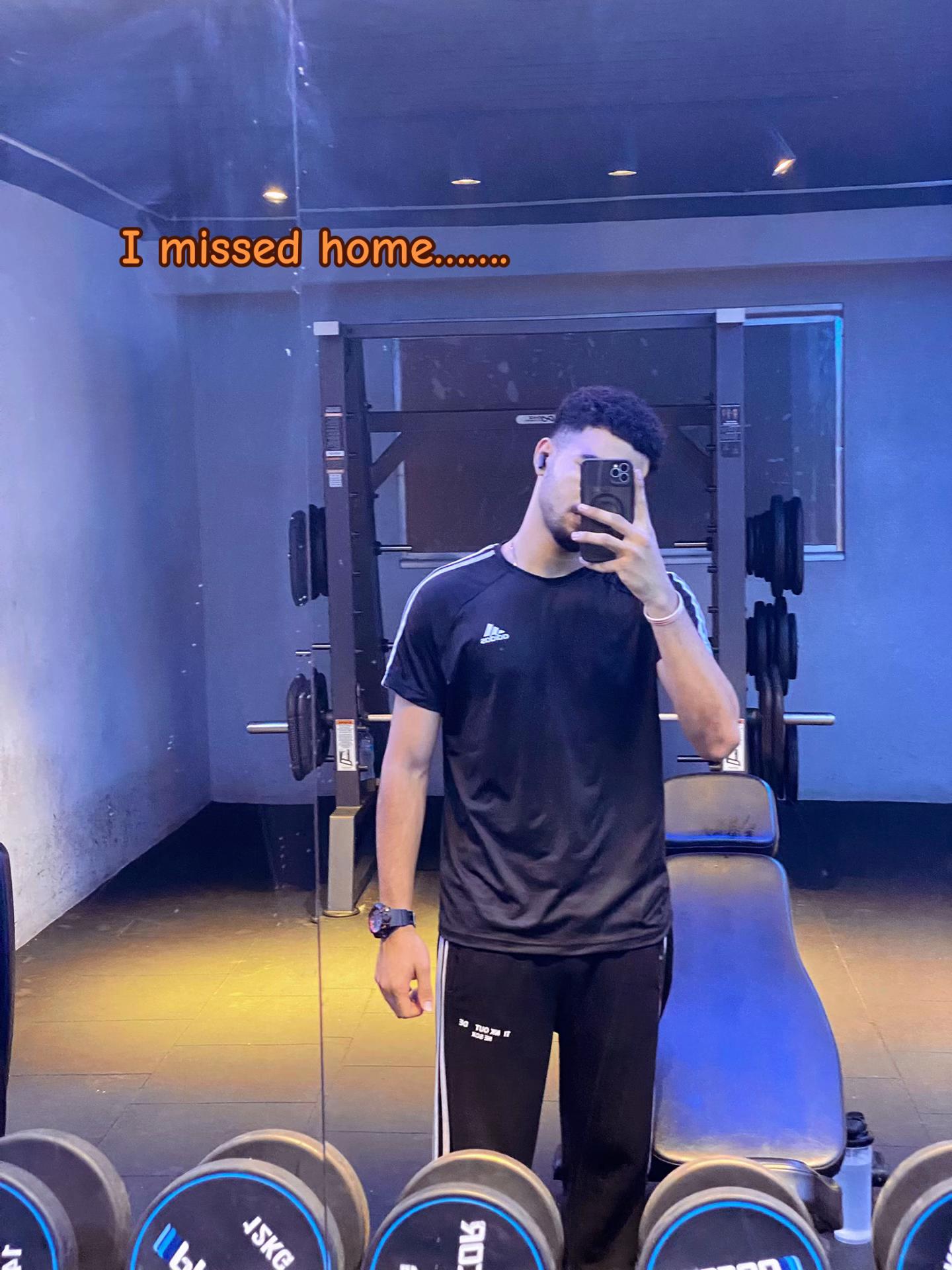 @ابــــّوُ يــــّزن 🦅 🥇