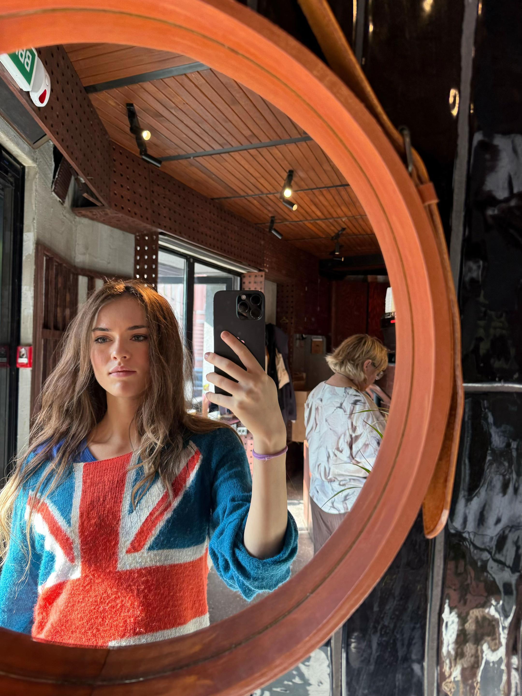 @Kristina Pimenova