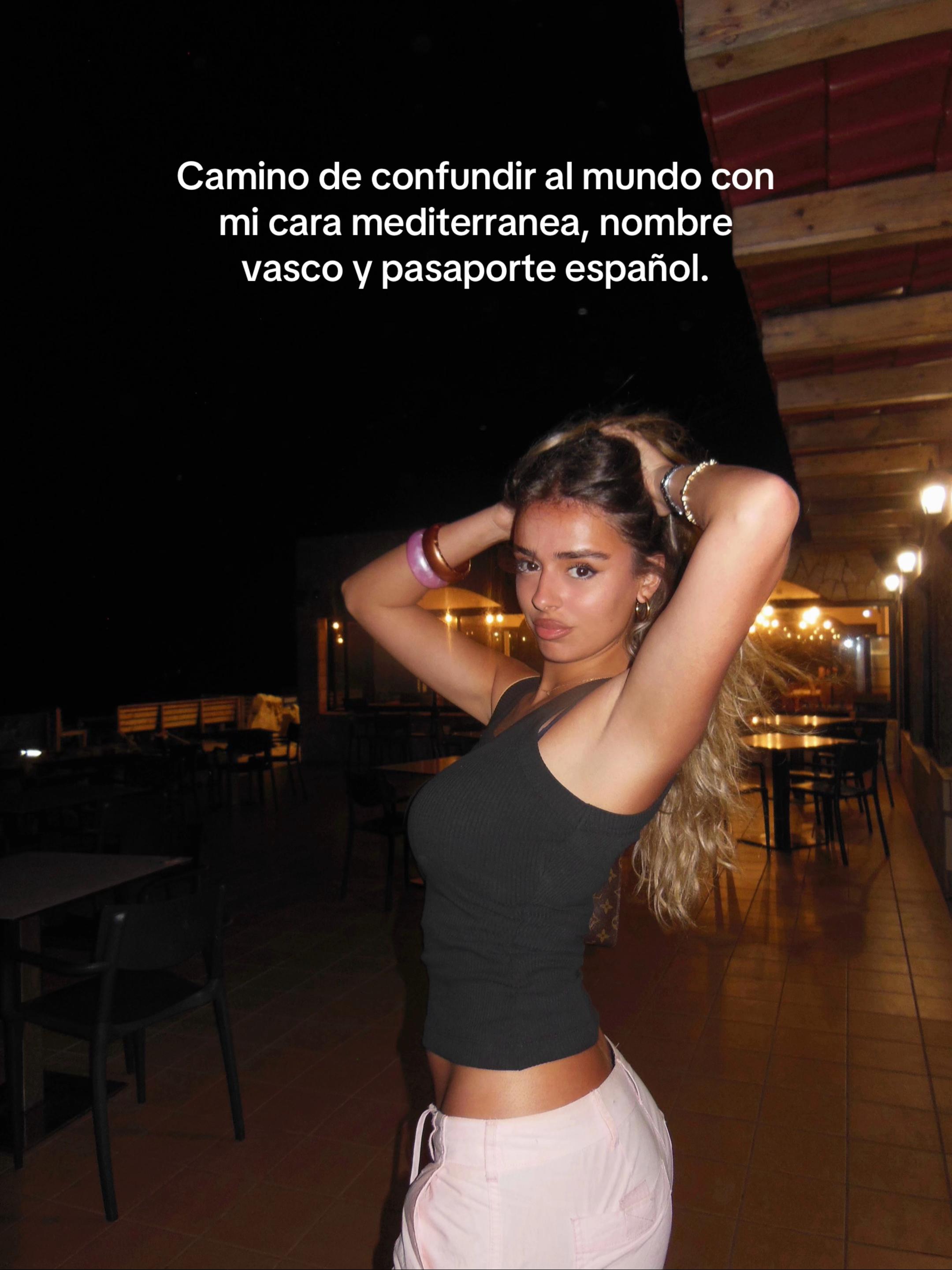 @Izaro
