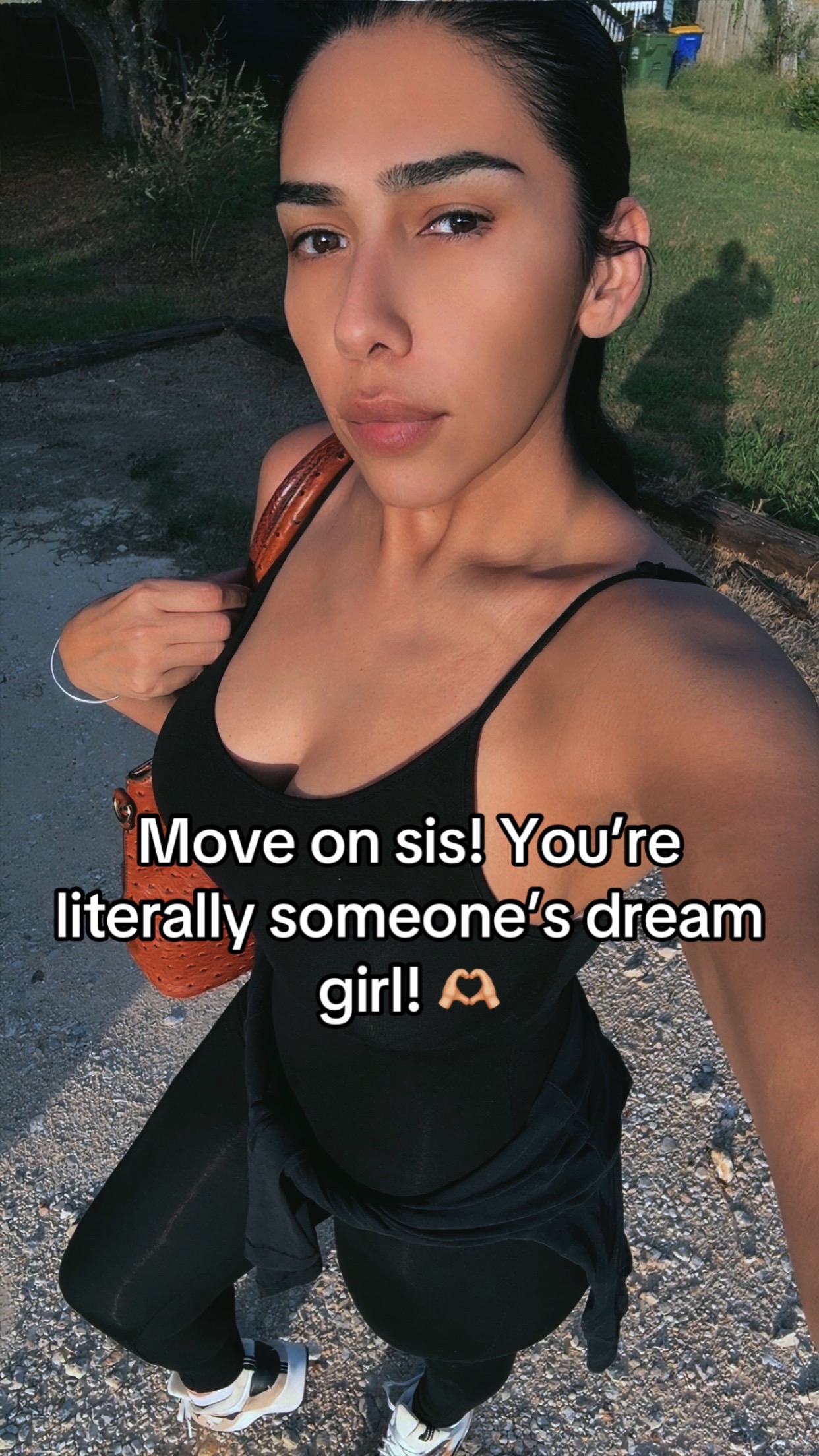 @KeepingUpWithVeronica