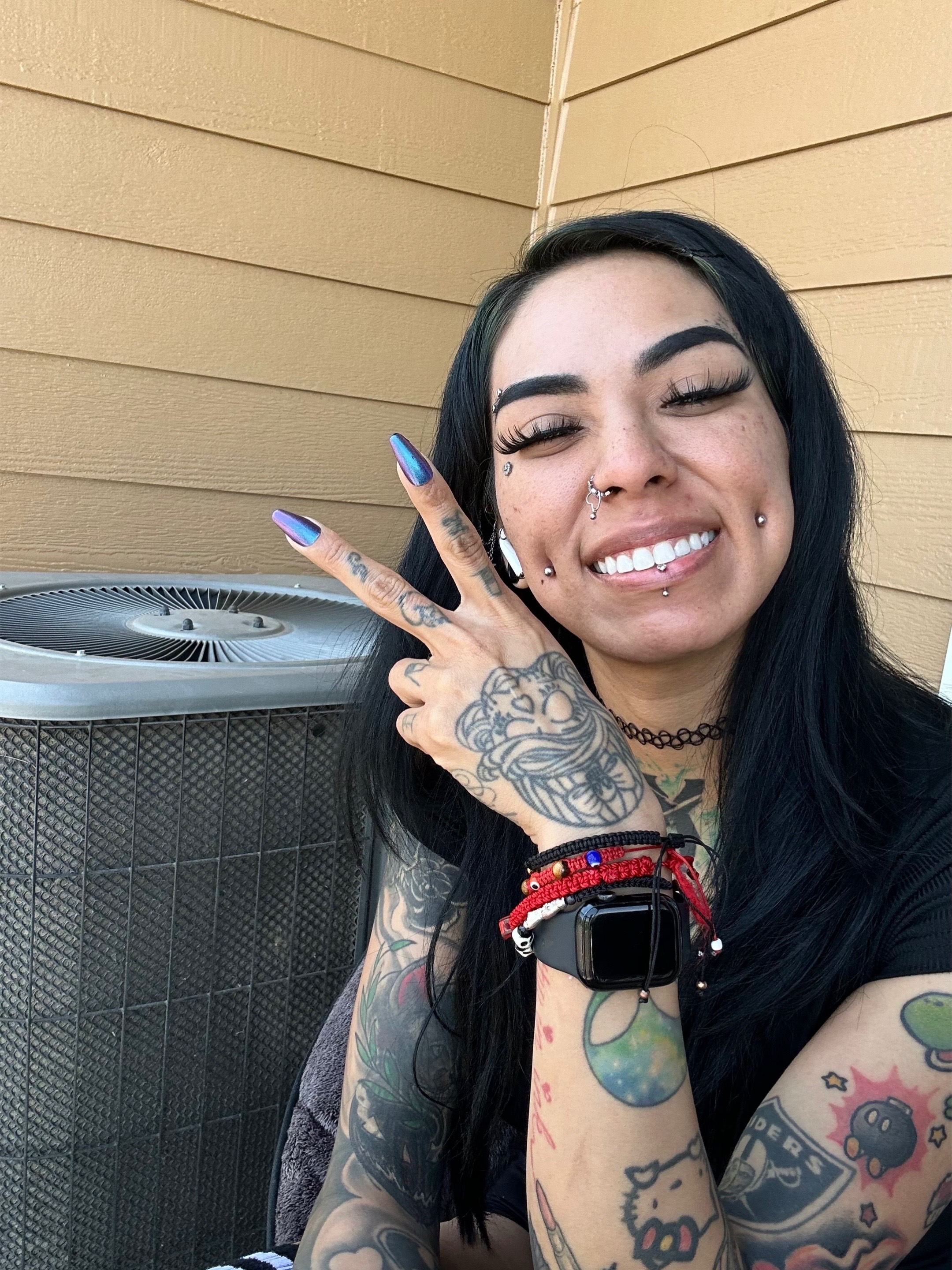 @Mi La