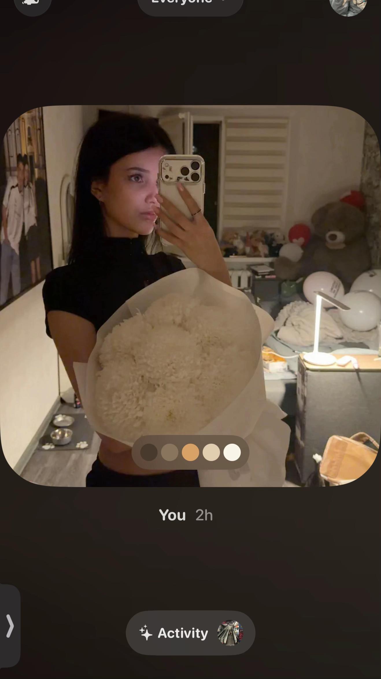 @laura