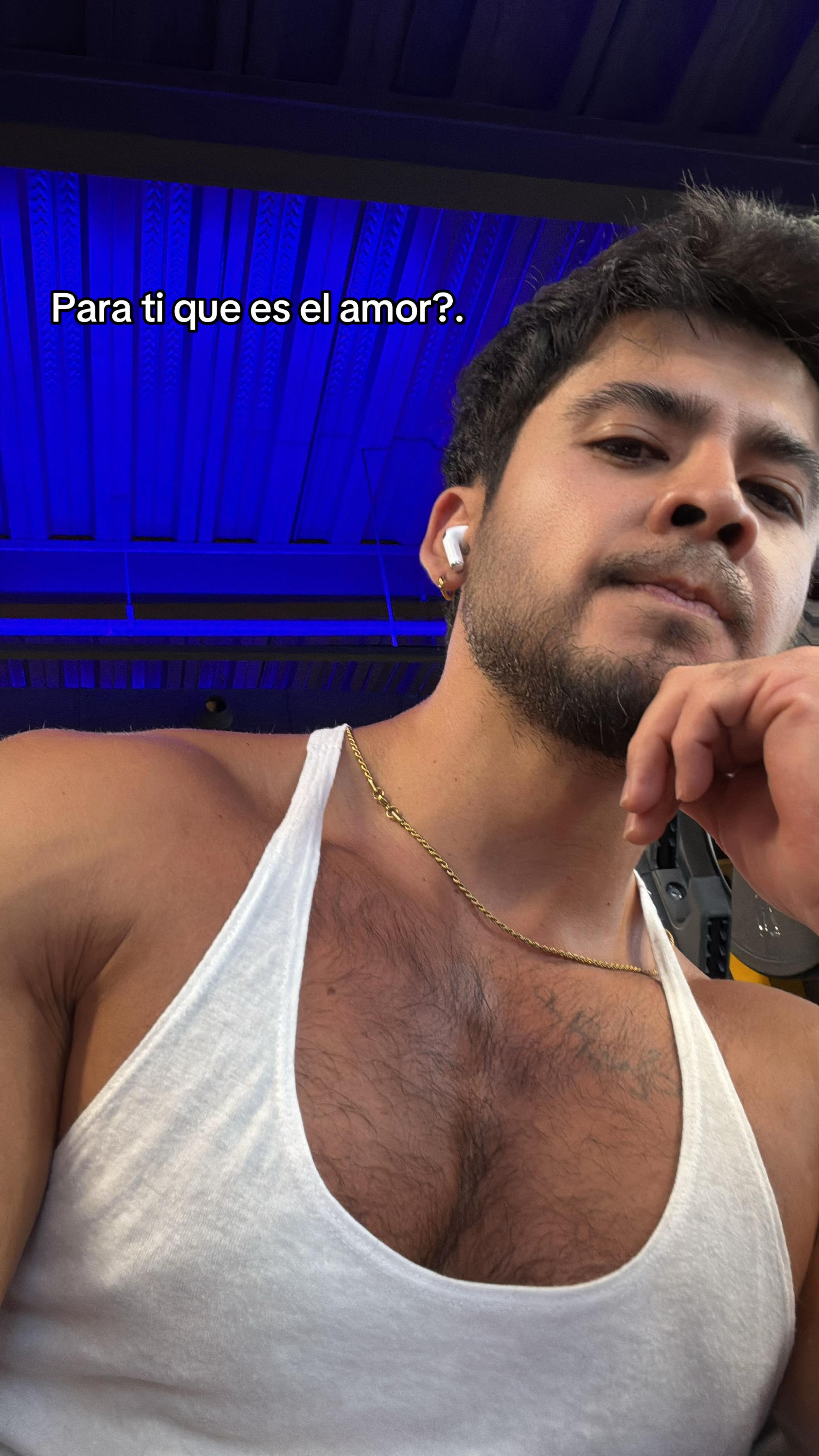 @Mario González