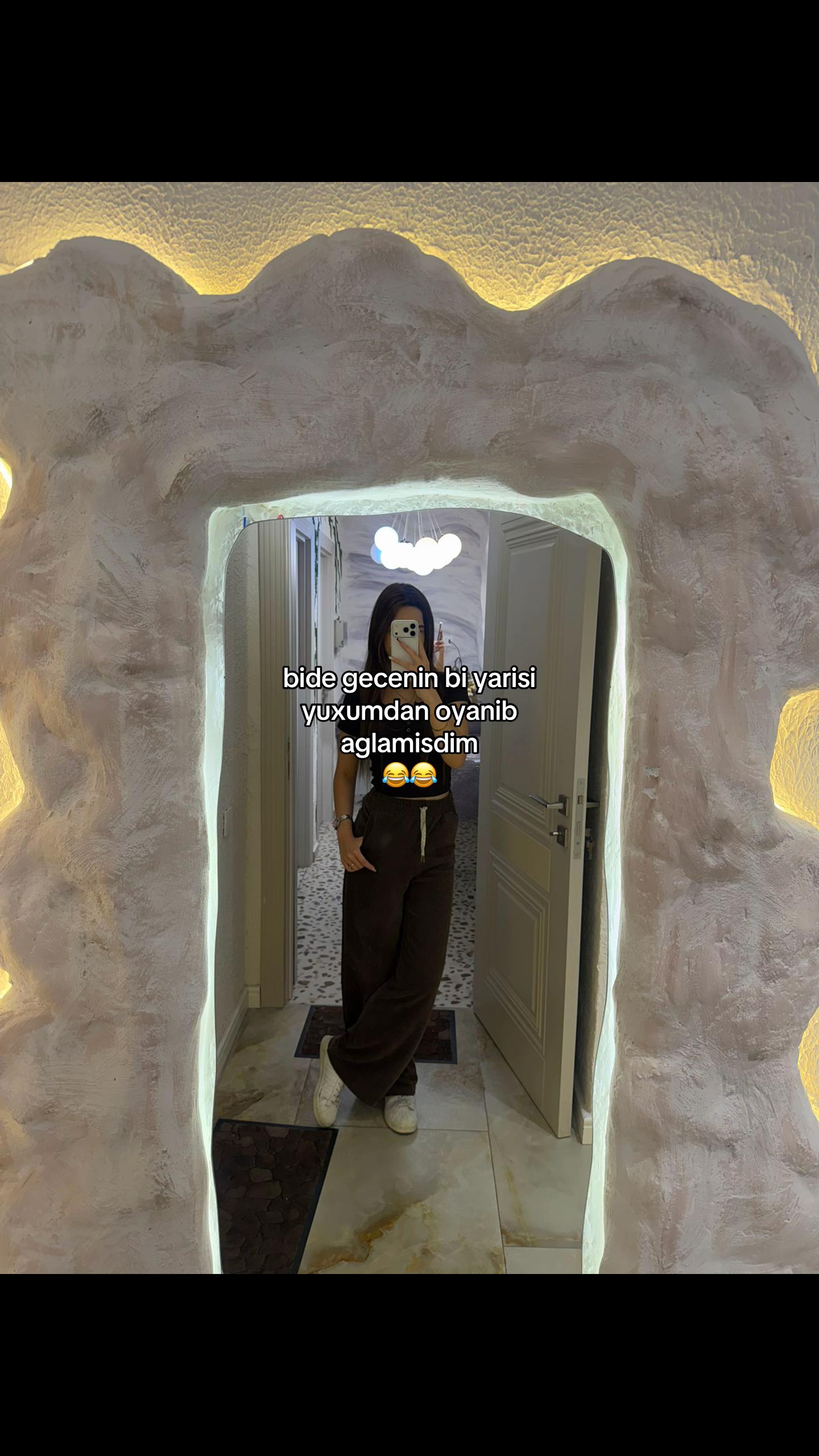 @𝒯𝓊𝓇𝒶𝓃𝒶.