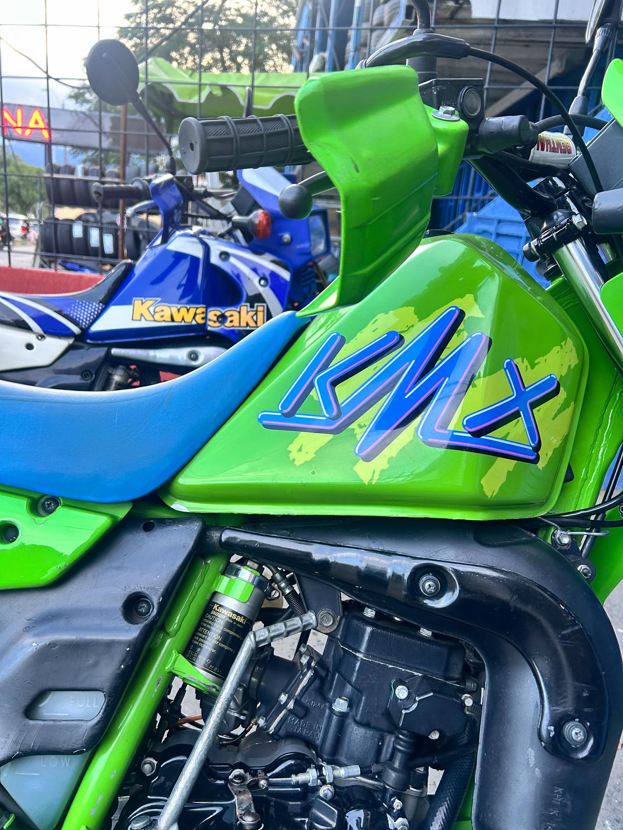 @KMX Global