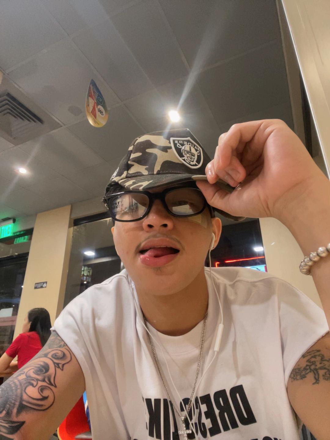 @CHANO (PANGAPAT)