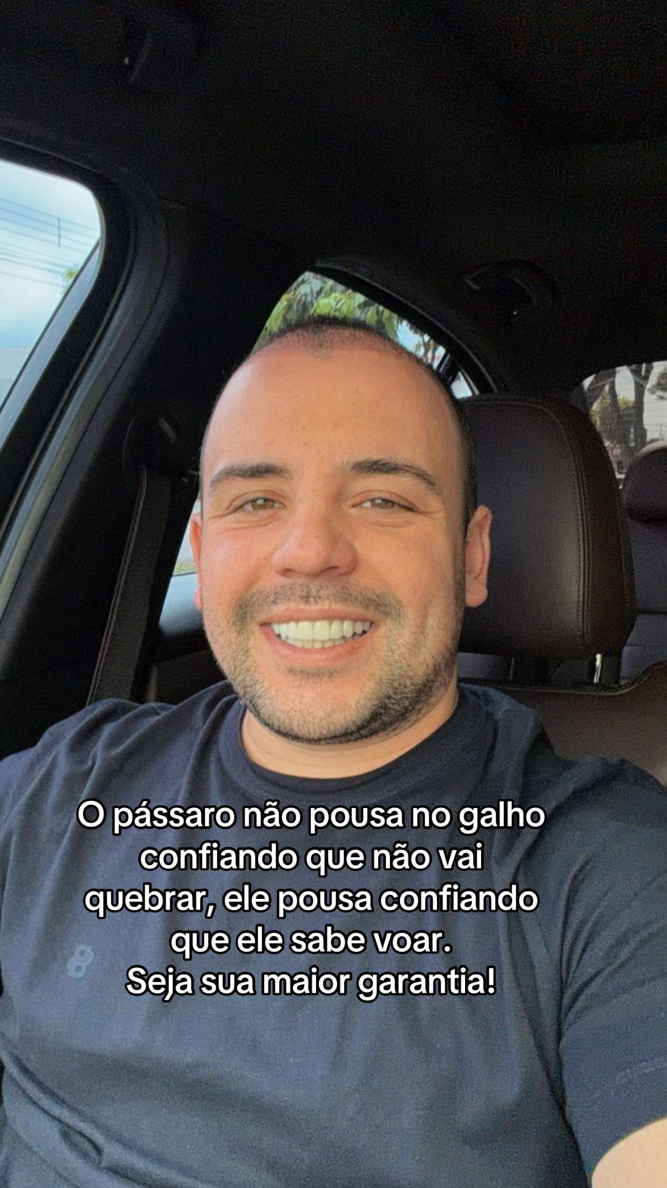 @João Lettrari