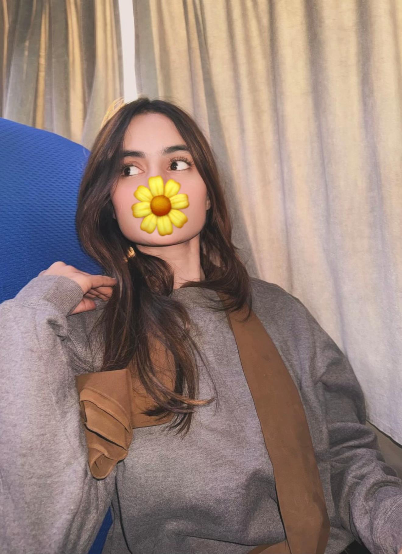 @🦋 ＥＳＨＡＬ 🧚&zwj;♀️