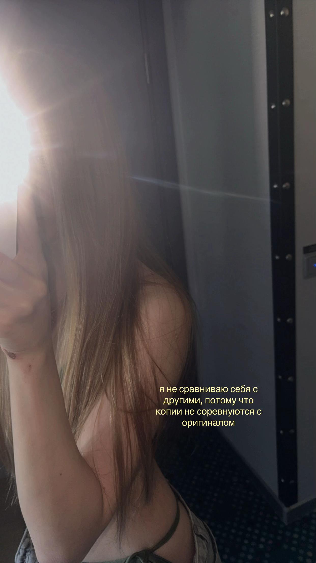 @lilyvenna