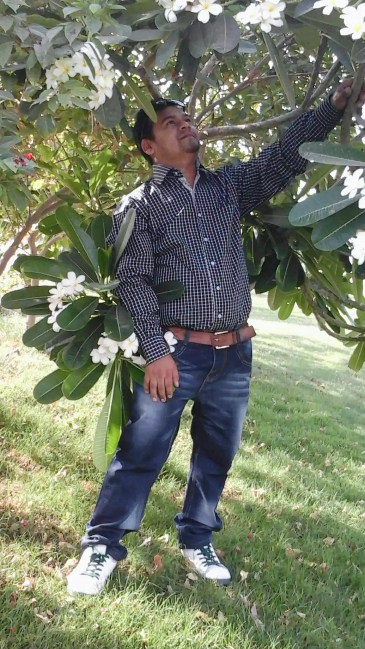 @अर्जुन सेन्चुरी ßκ. (गाउँले )