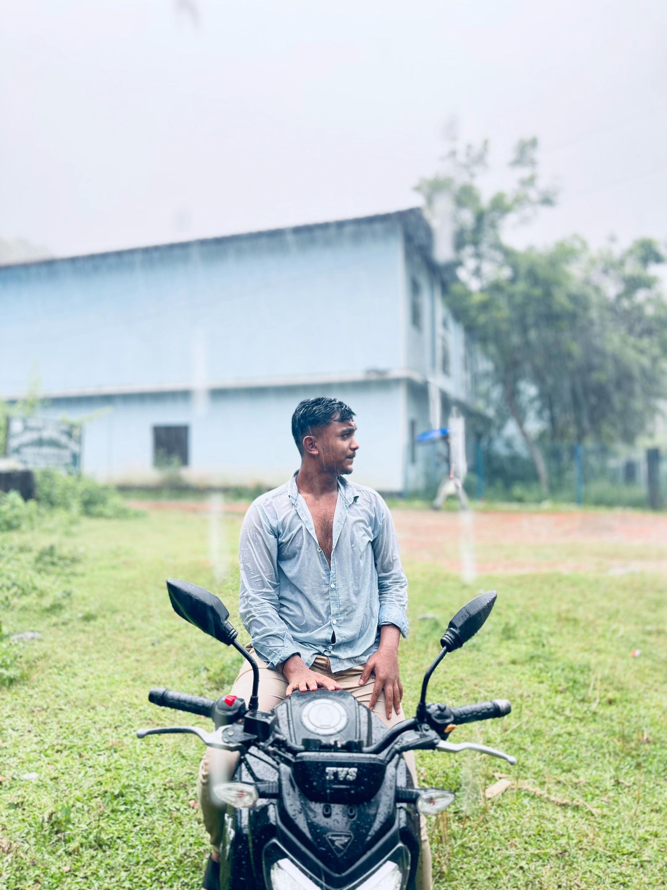 @Minhaj _Ul islam ☪️
