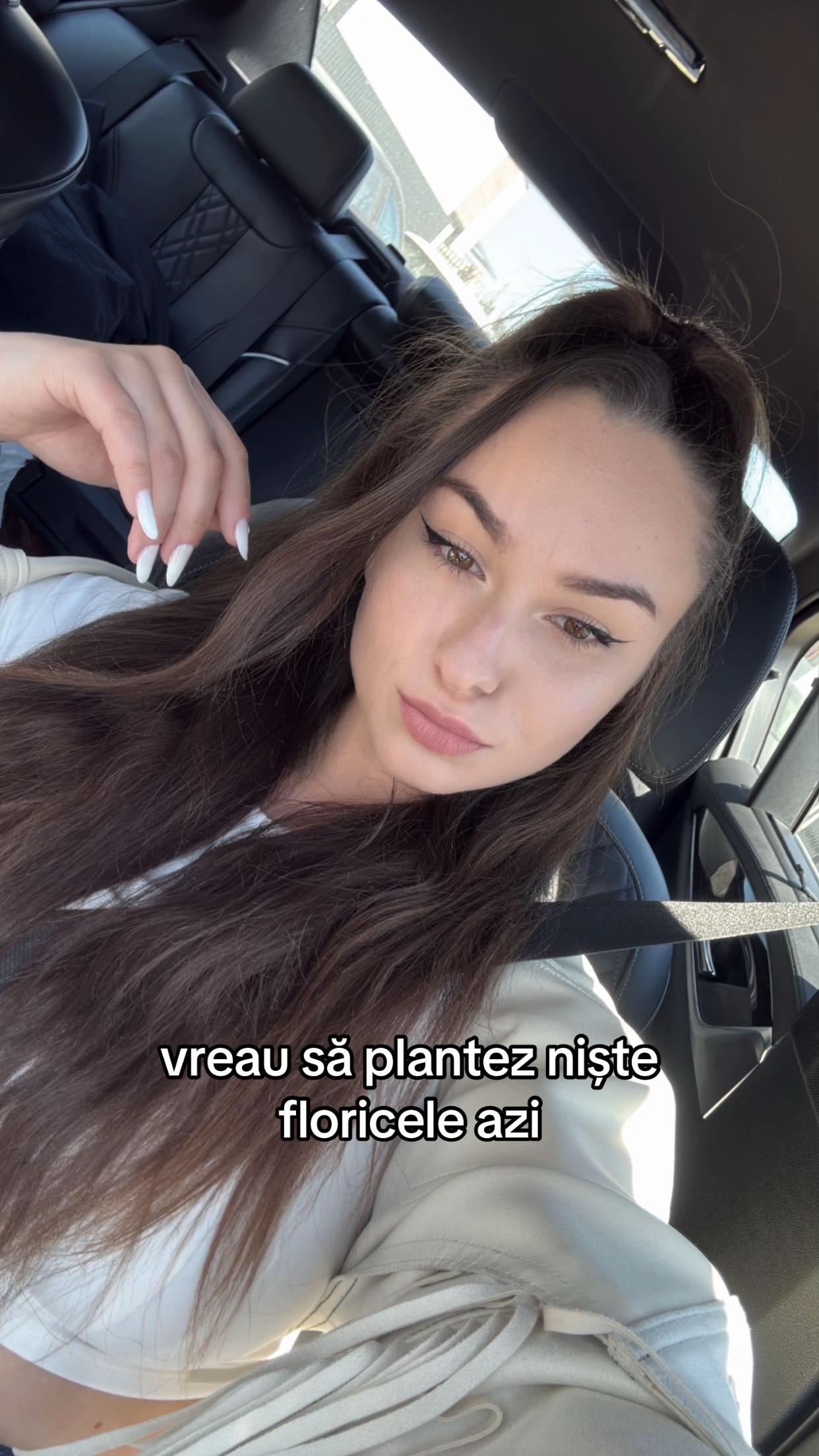 @Cosmina MC
