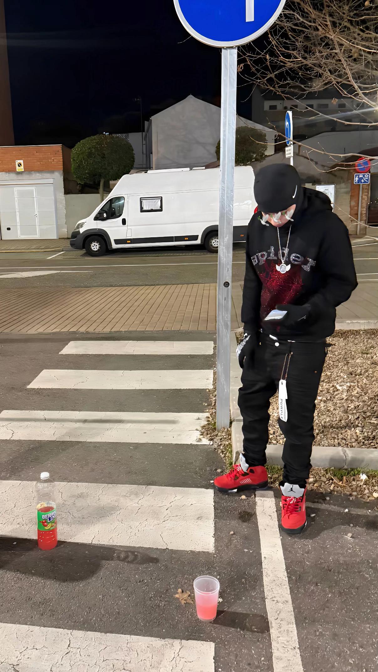 @𝟐𝟐🕷️