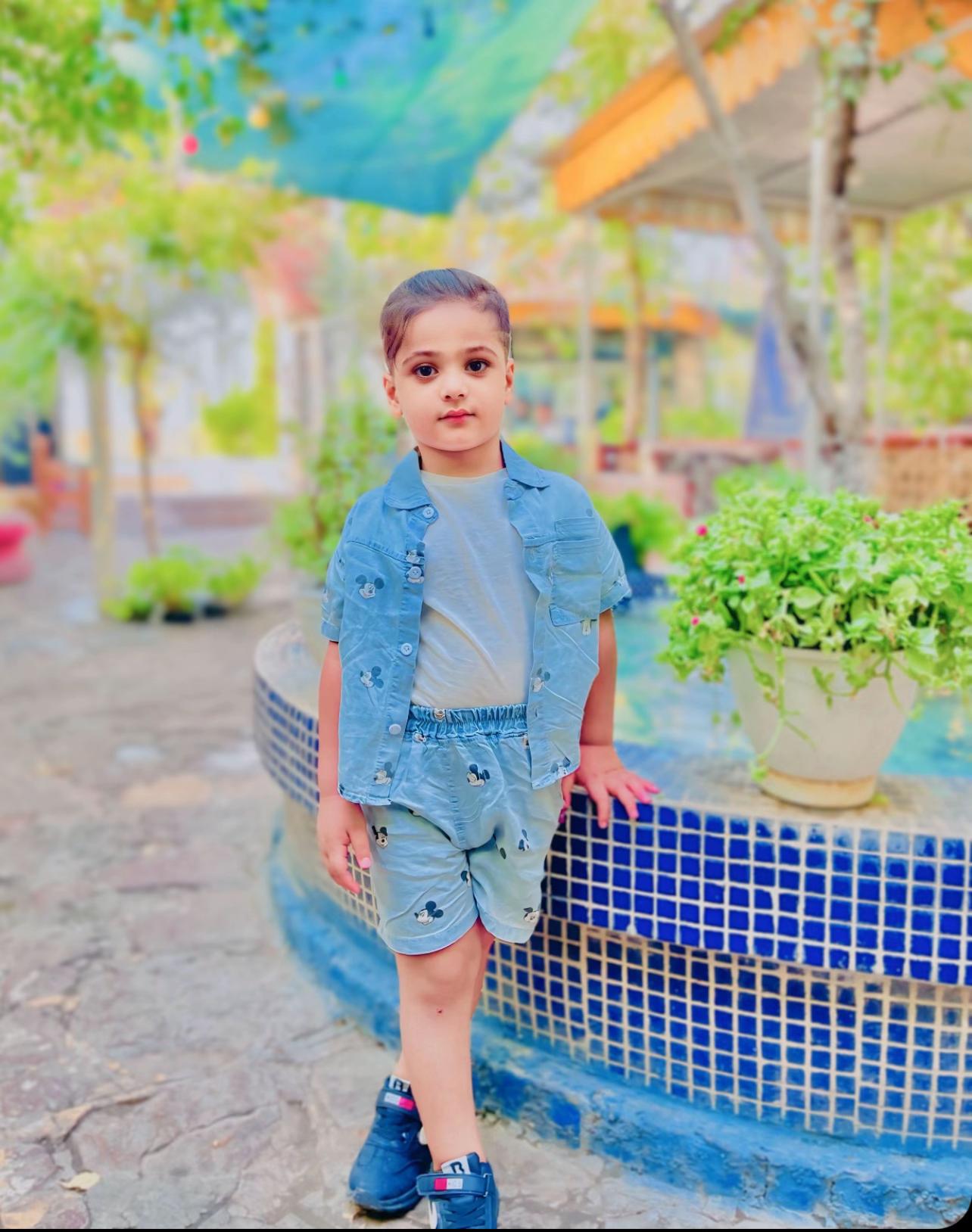 @ادم ال حسن